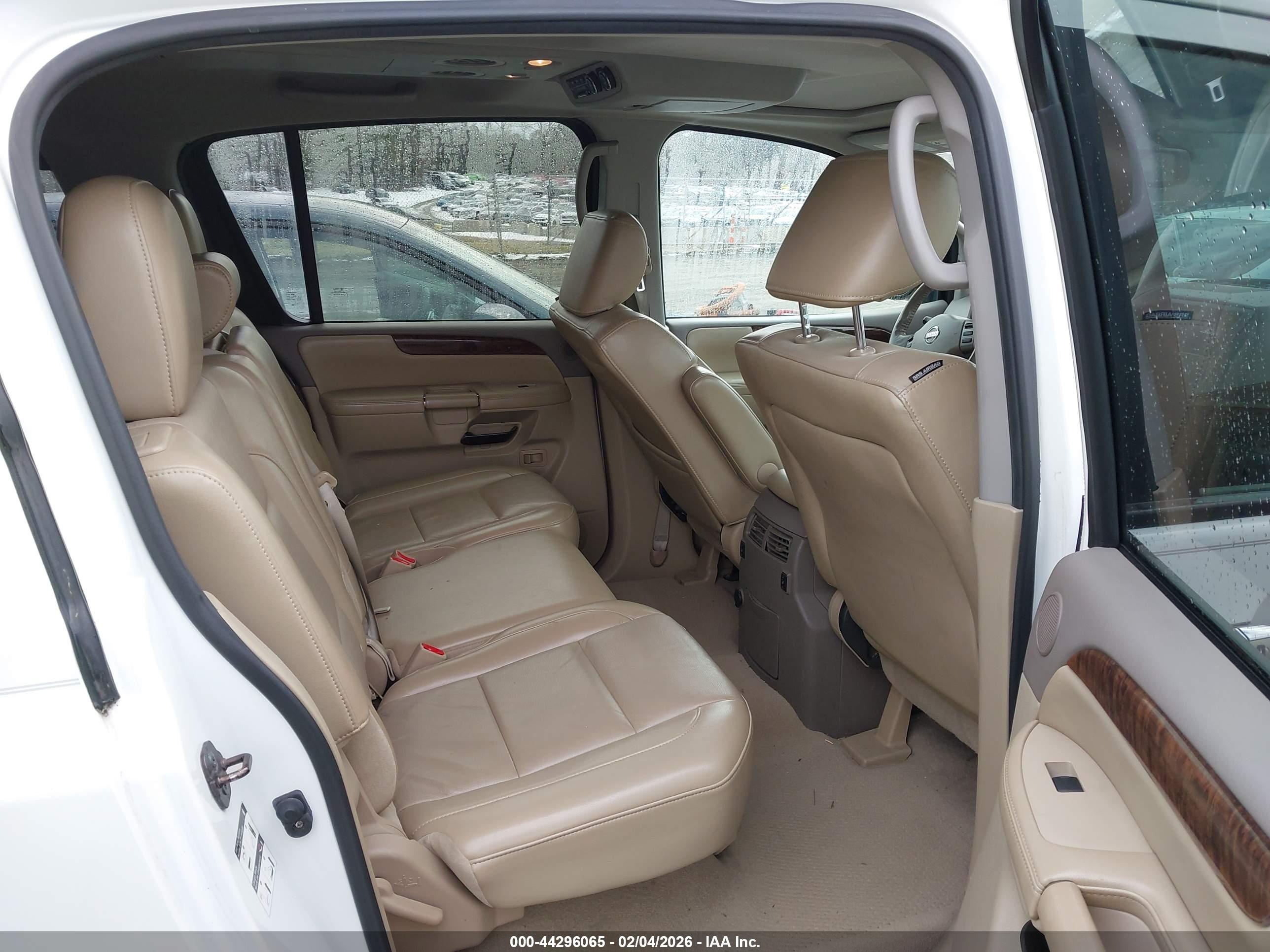 NISSAN ARMADA image 8