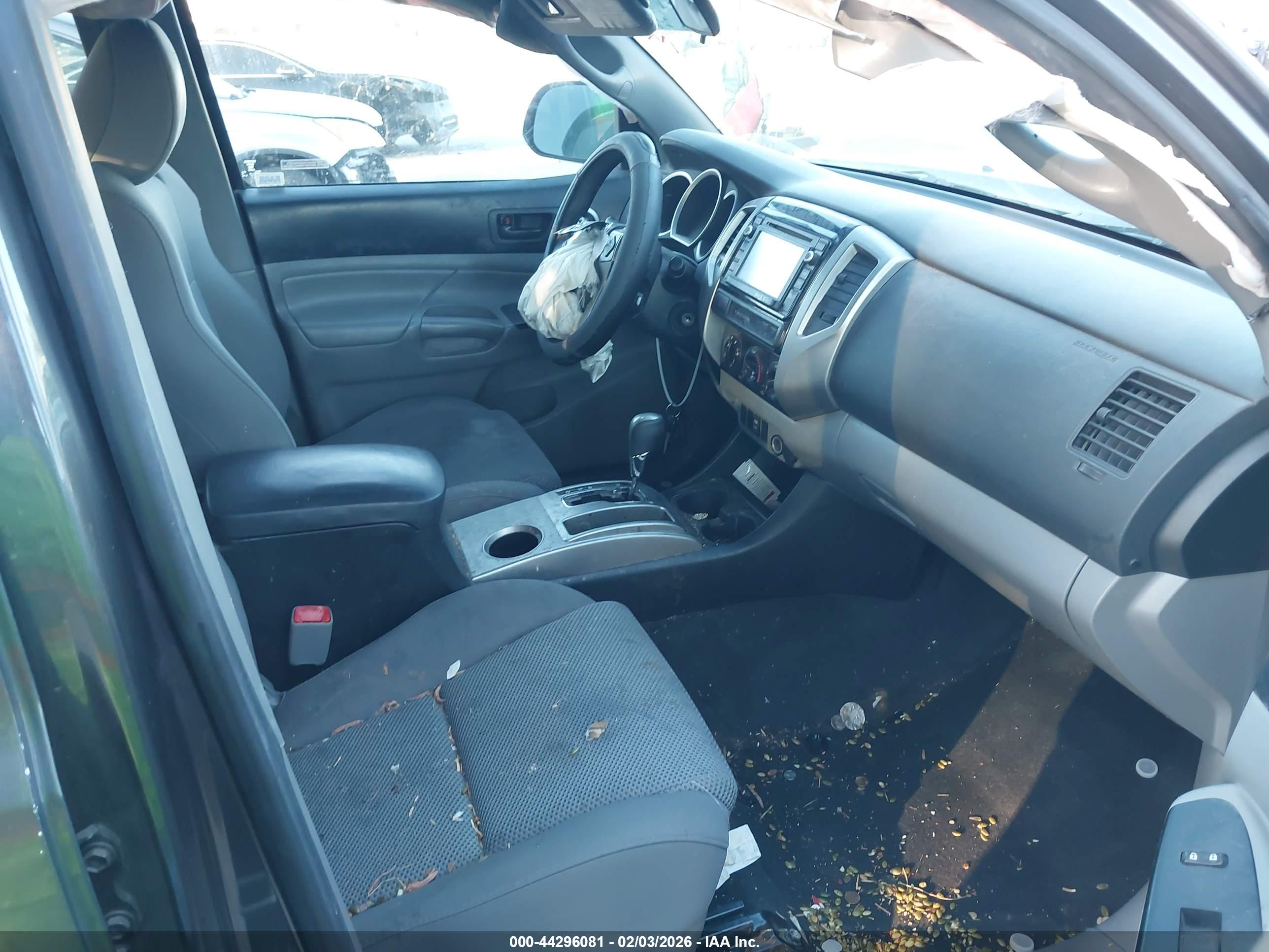 TOYOTA TACOMA image 5