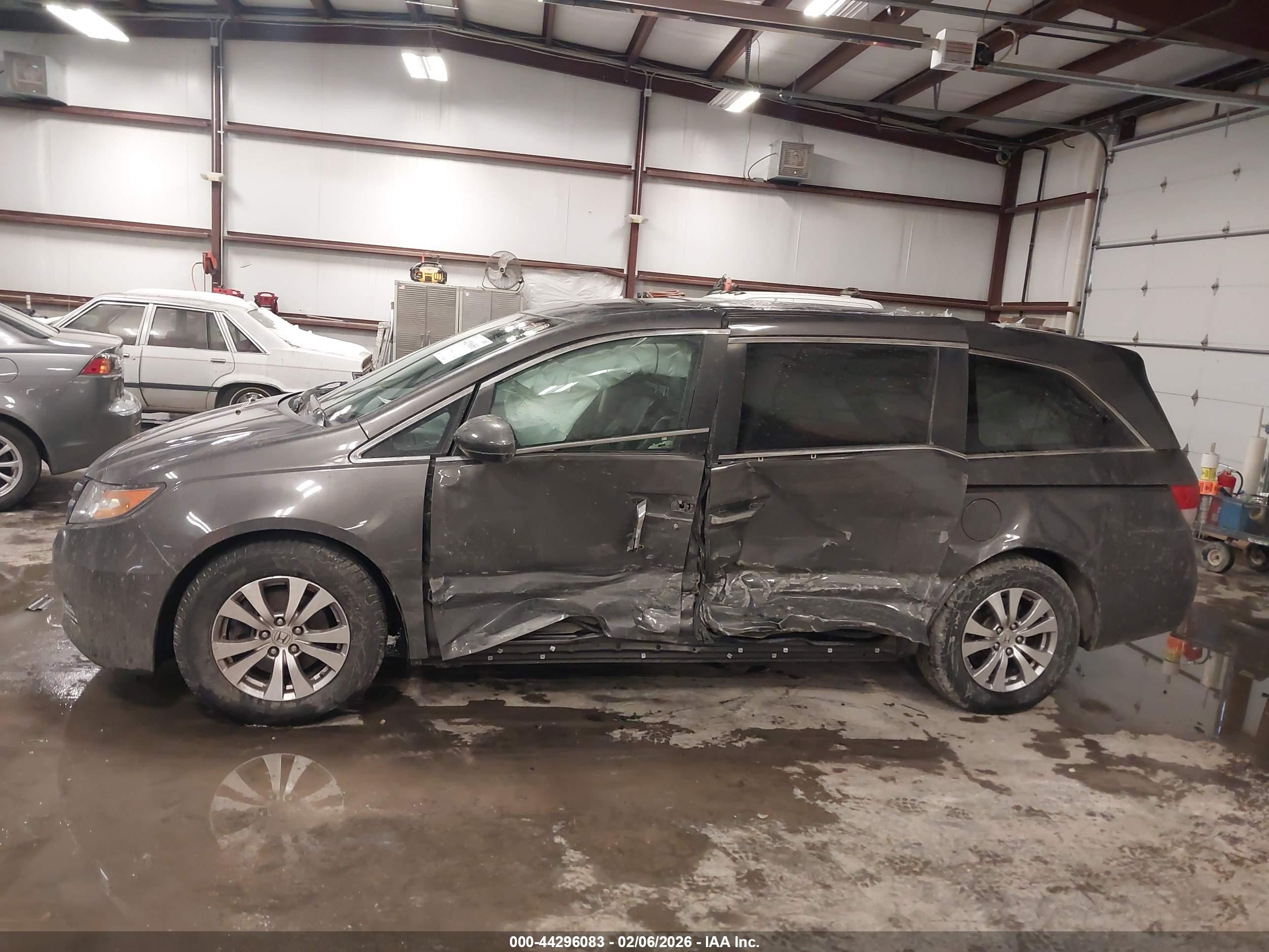 HONDA ODYSSEY image 6