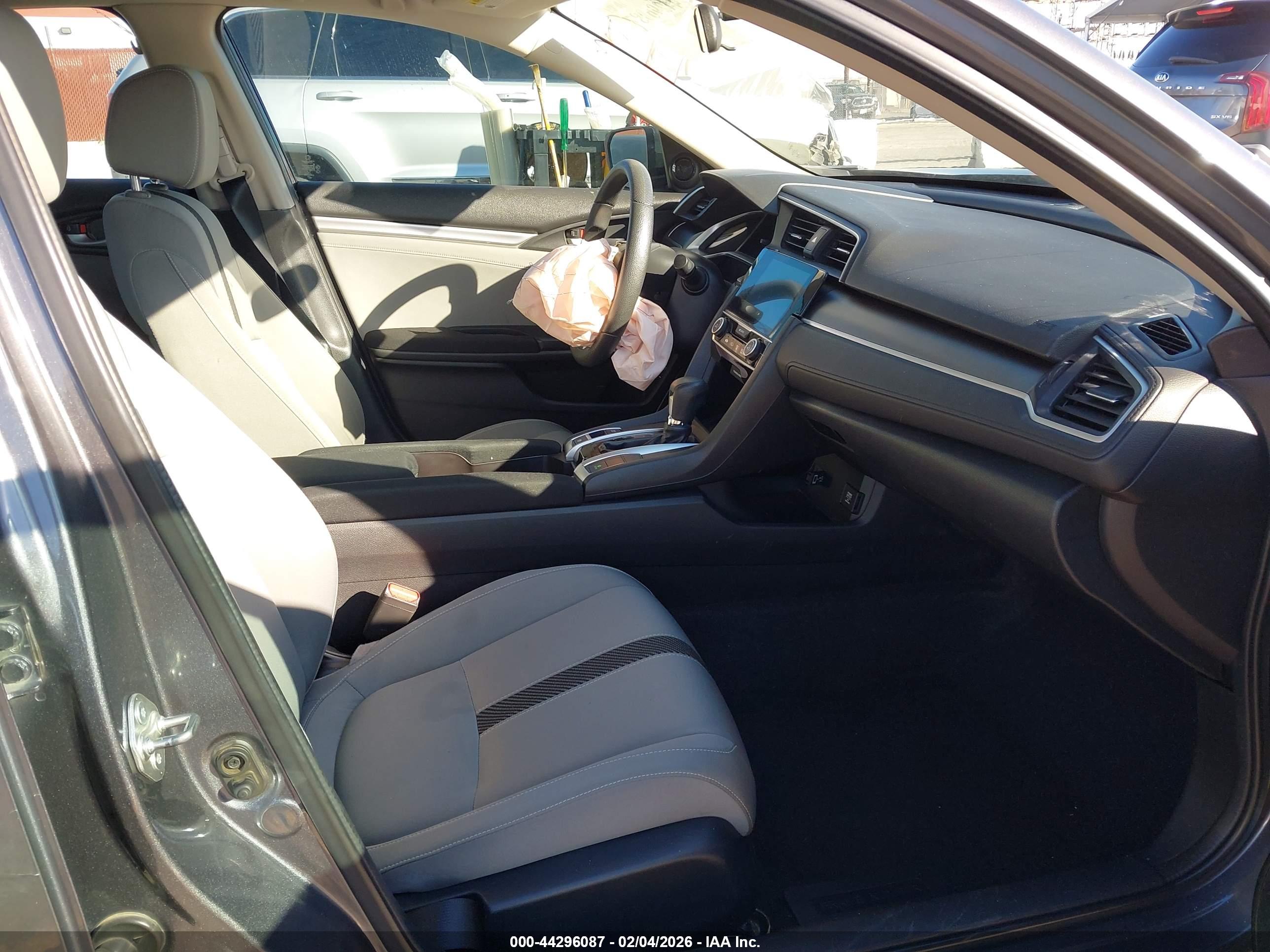 HONDA CIVIC image 5