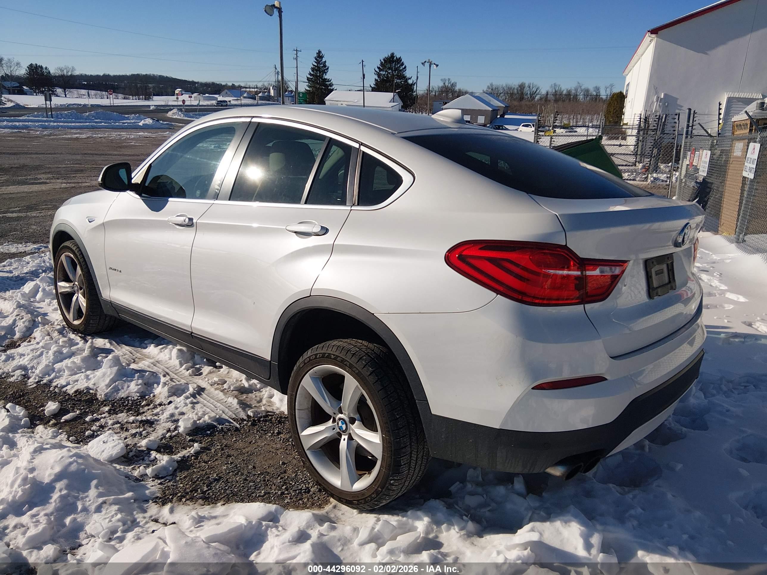 BMW X4 image 3