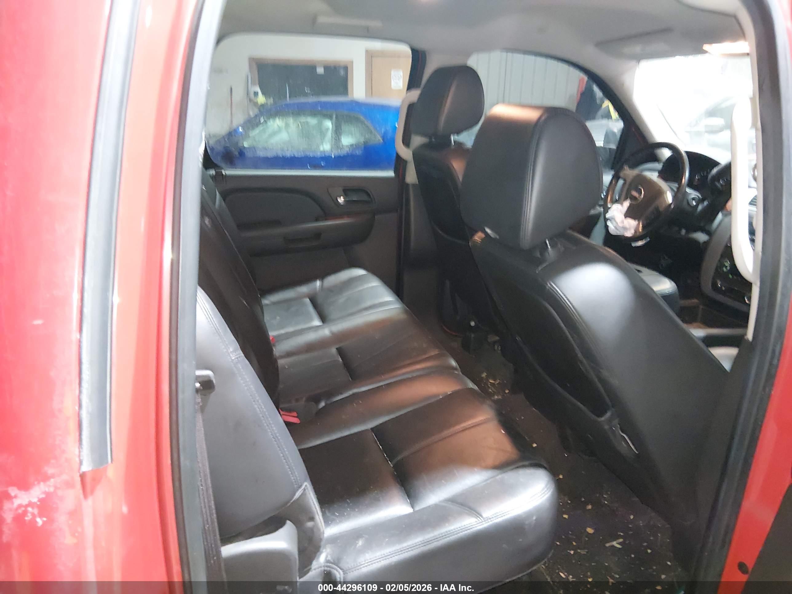 GMC SIERRA image 8