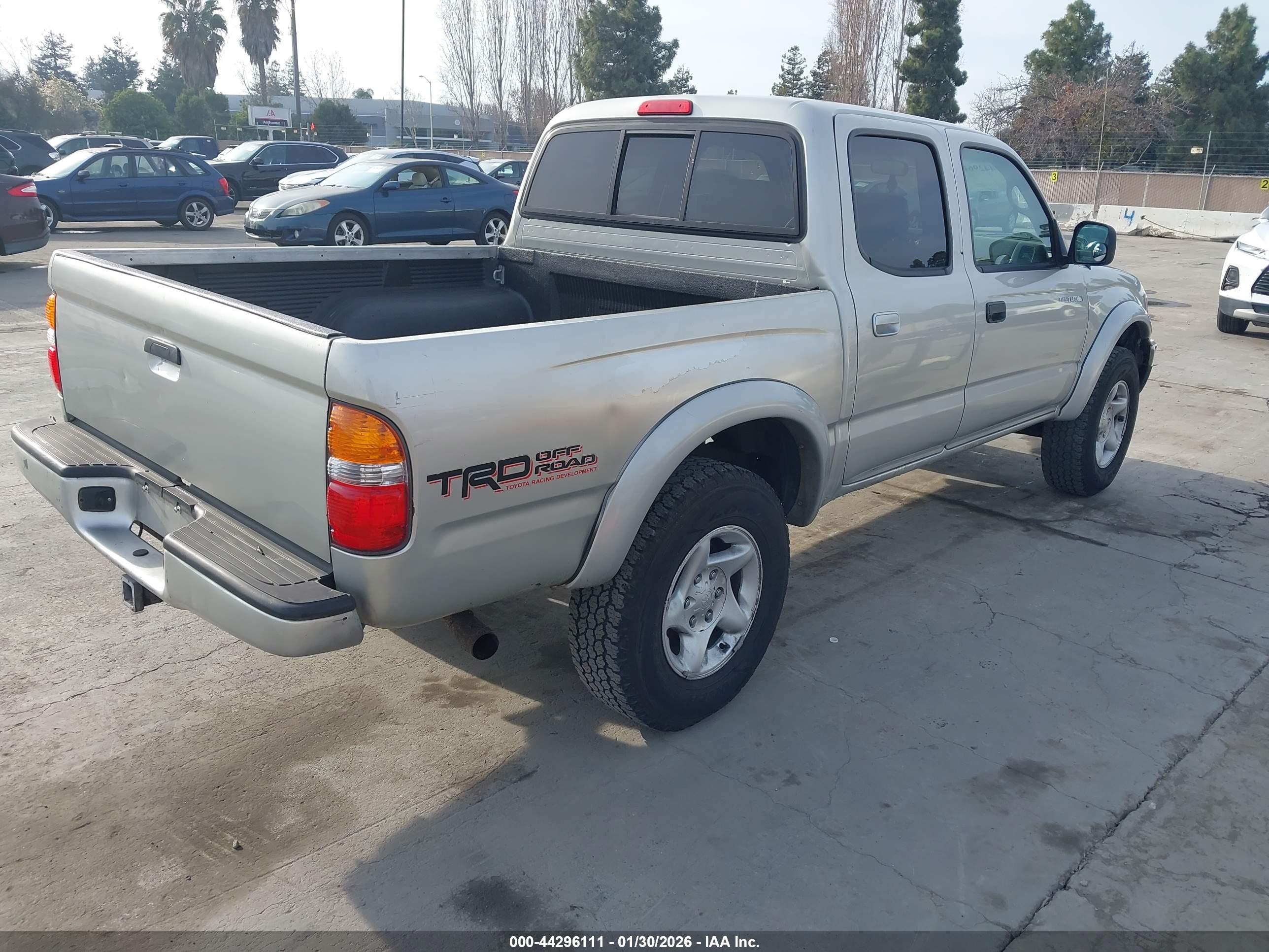 TOYOTA TACOMA image 4