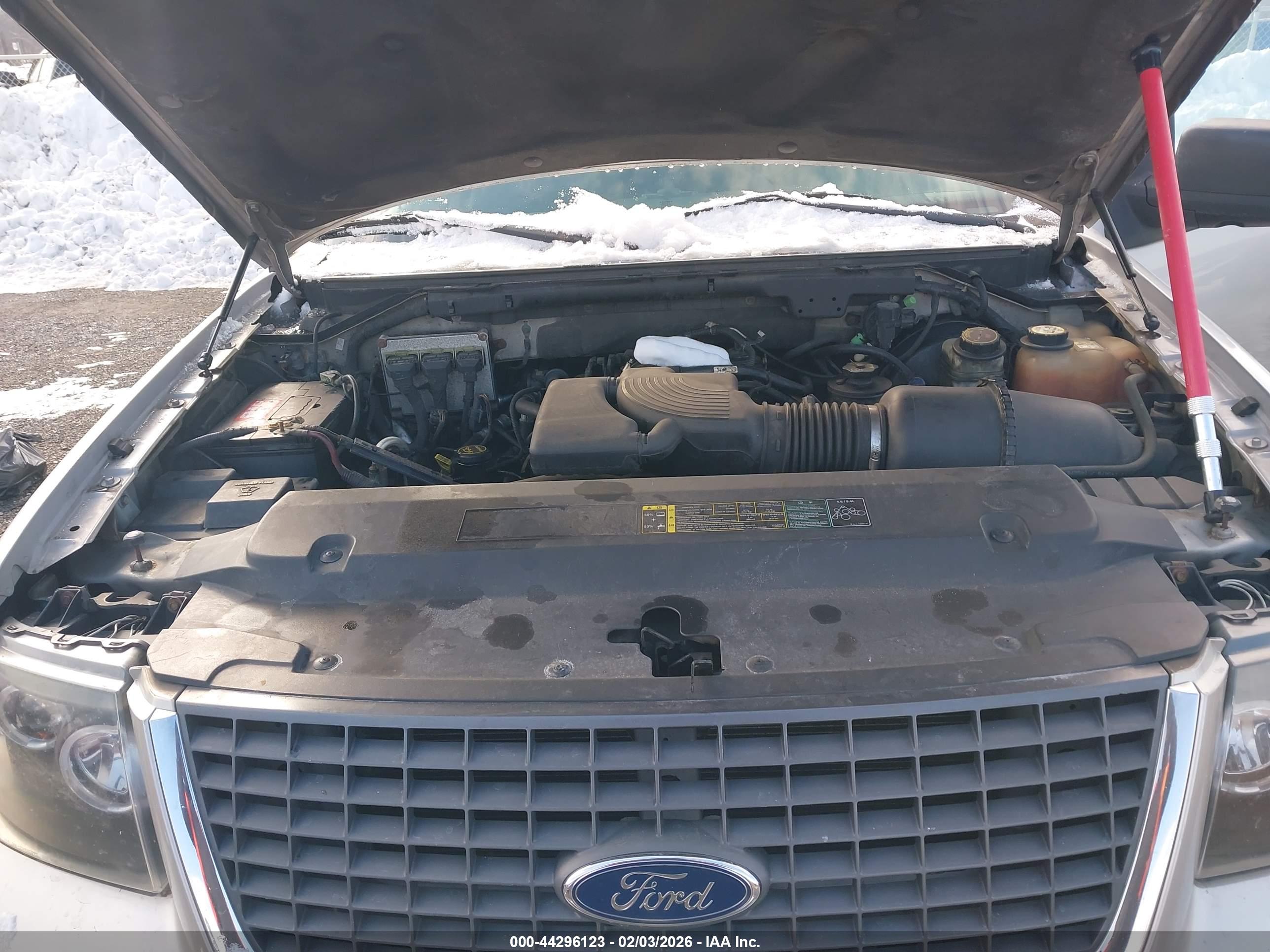 FORD EXPEDITION image 10
