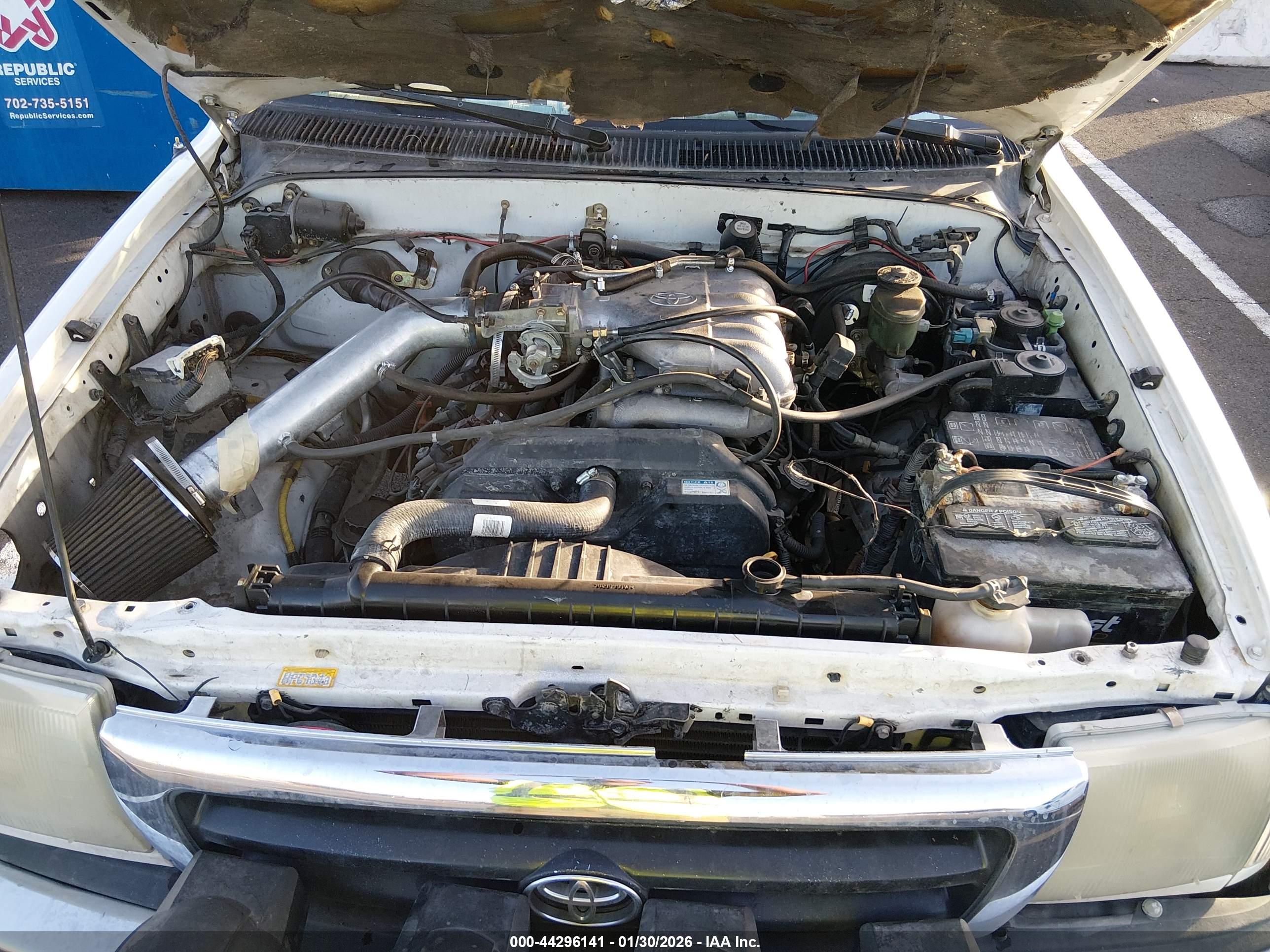 TOYOTA TACOMA image 10