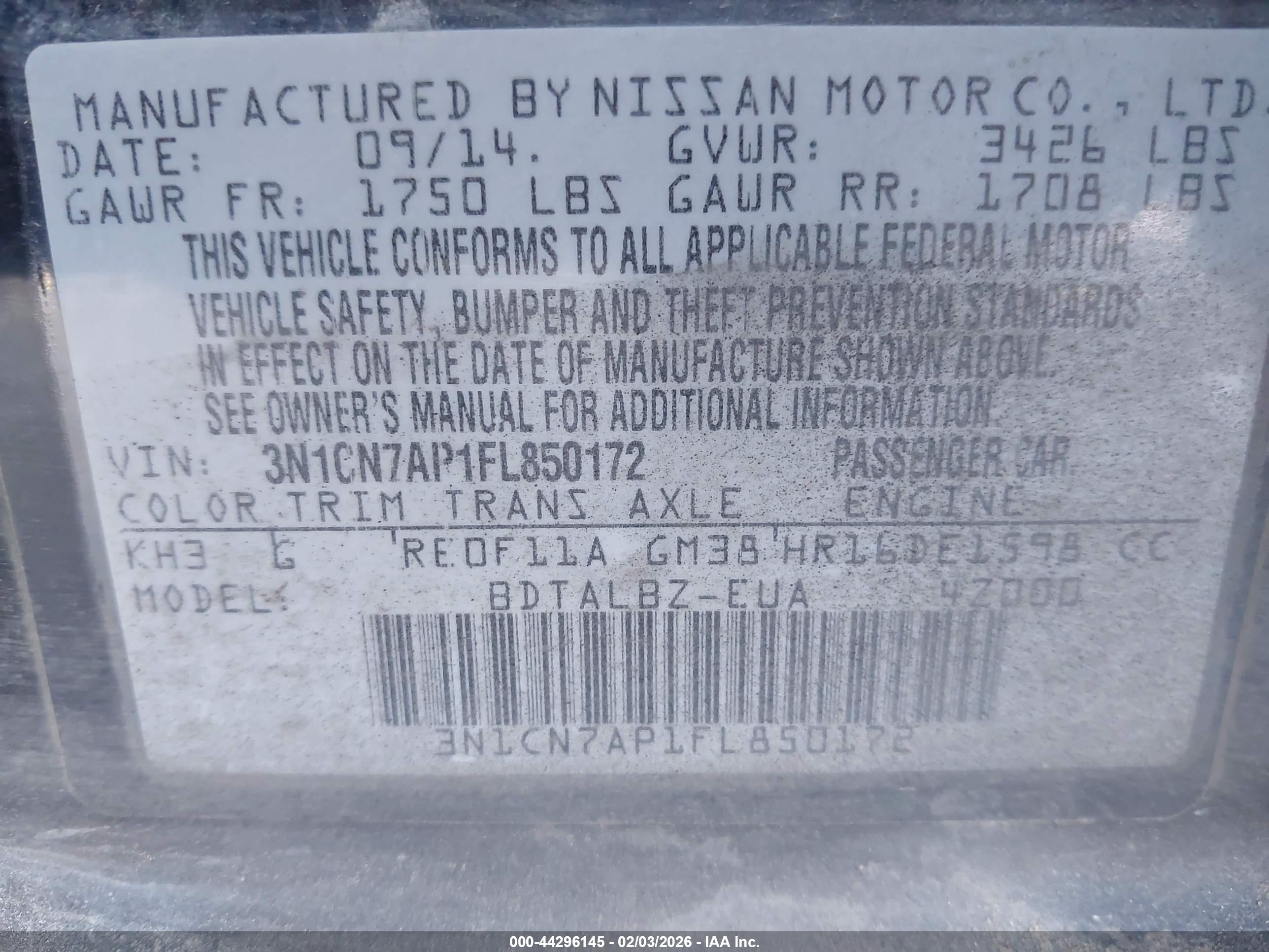 NISSAN VERSA image 9