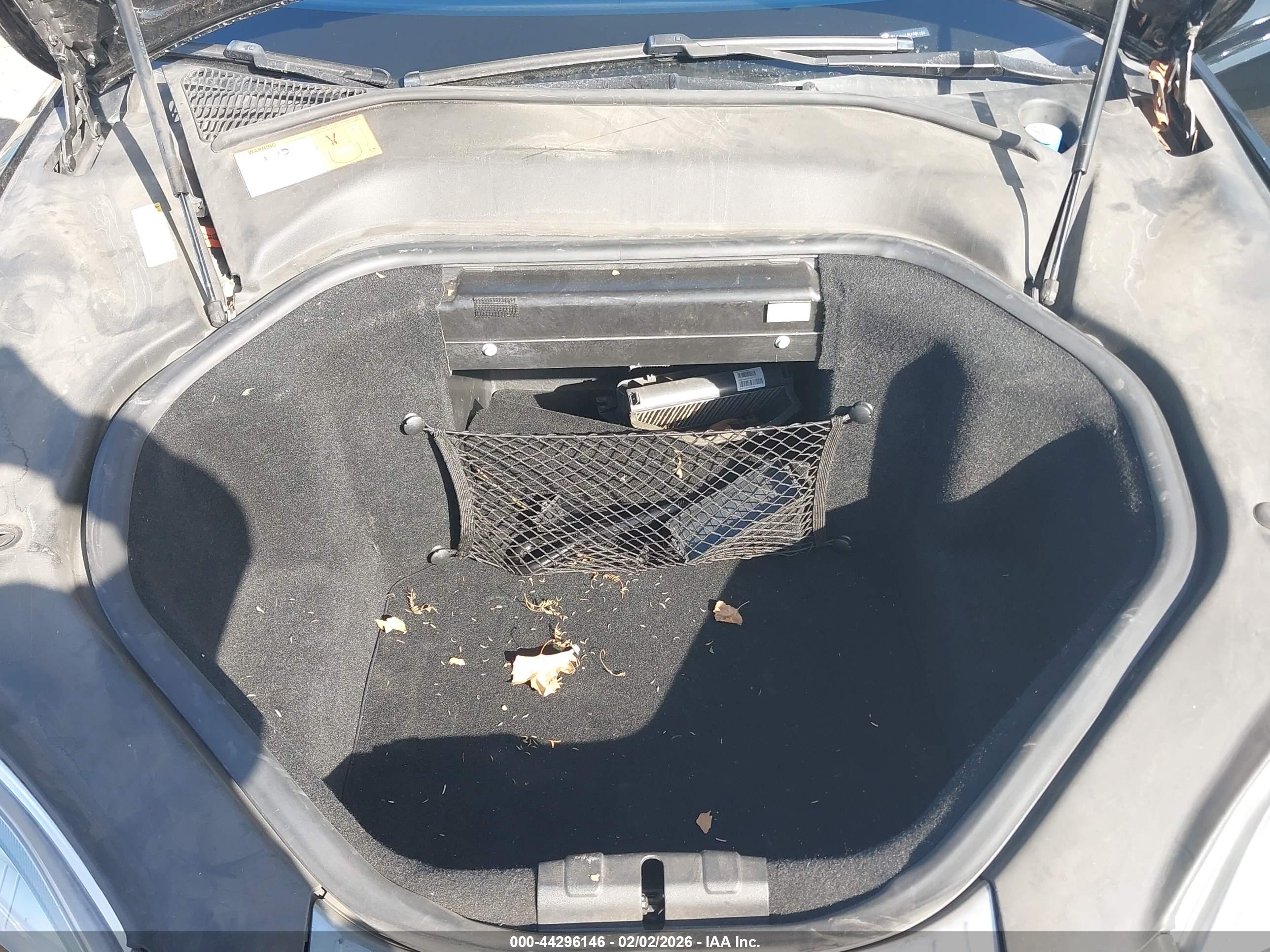 TESLA MODEL image 10