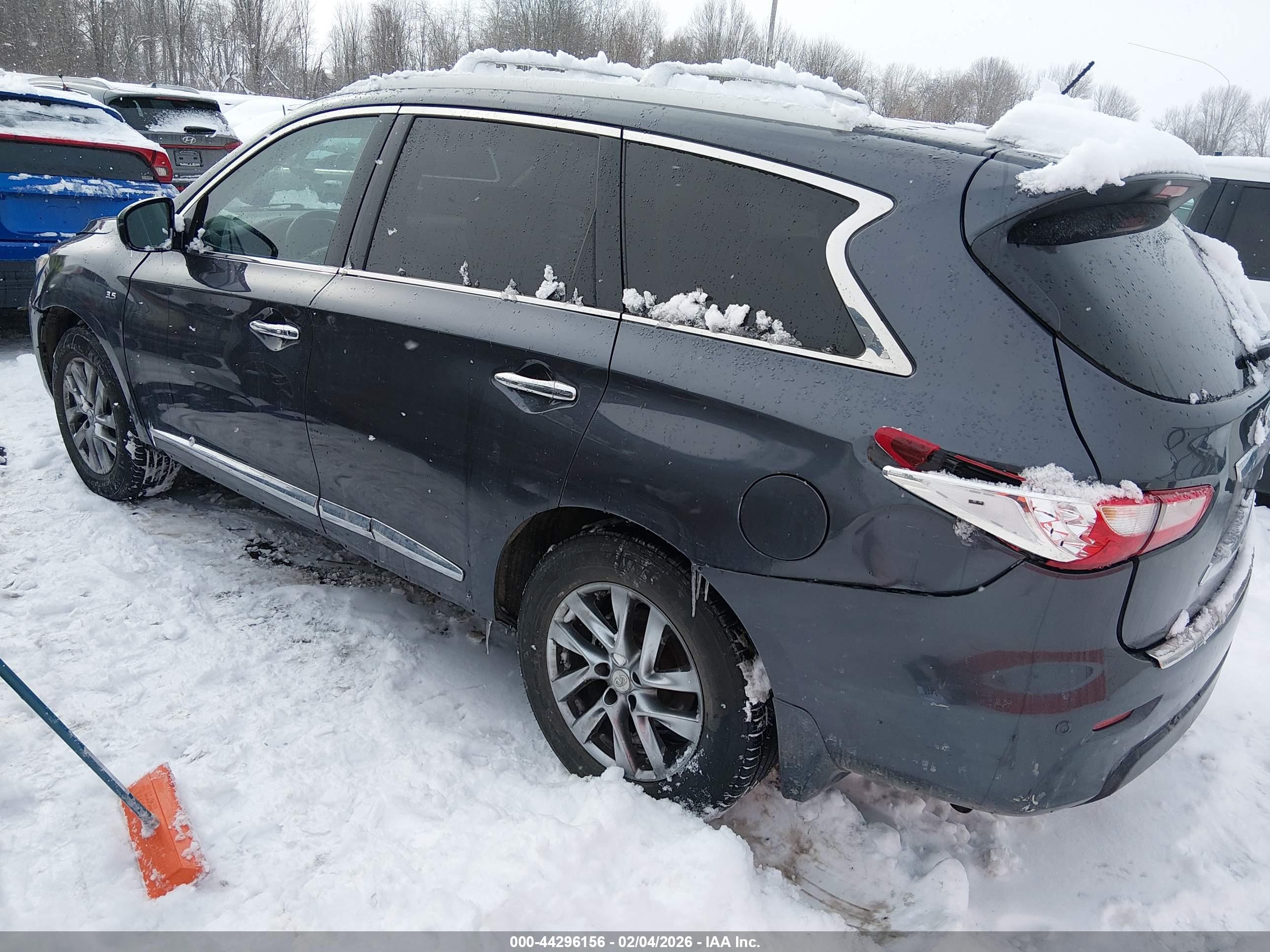 INFINITI QX60 image 3