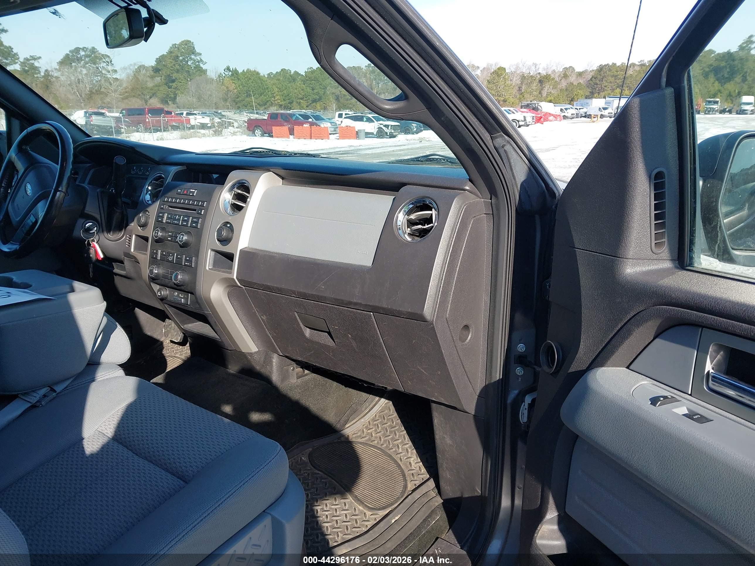 FORD F-150 image 5