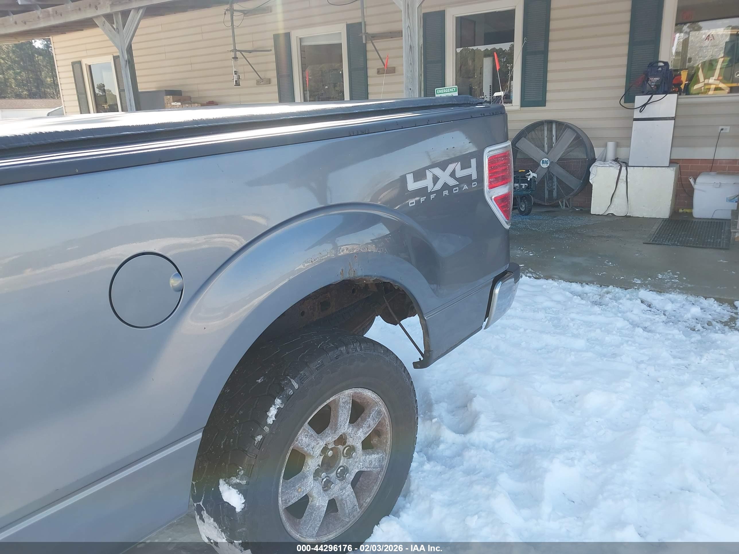 FORD F-150 image 6