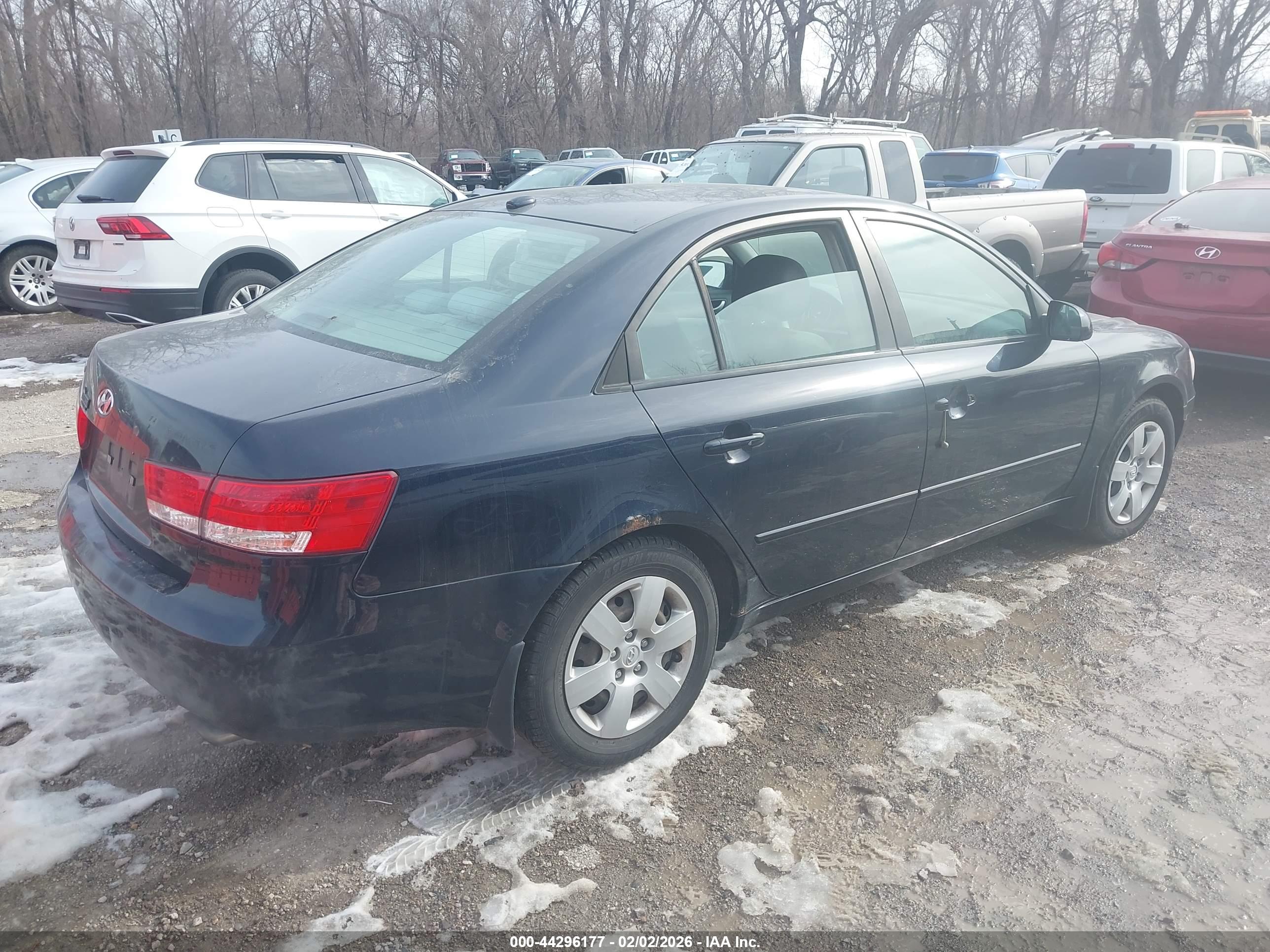 HYUNDAI SONATA image 4