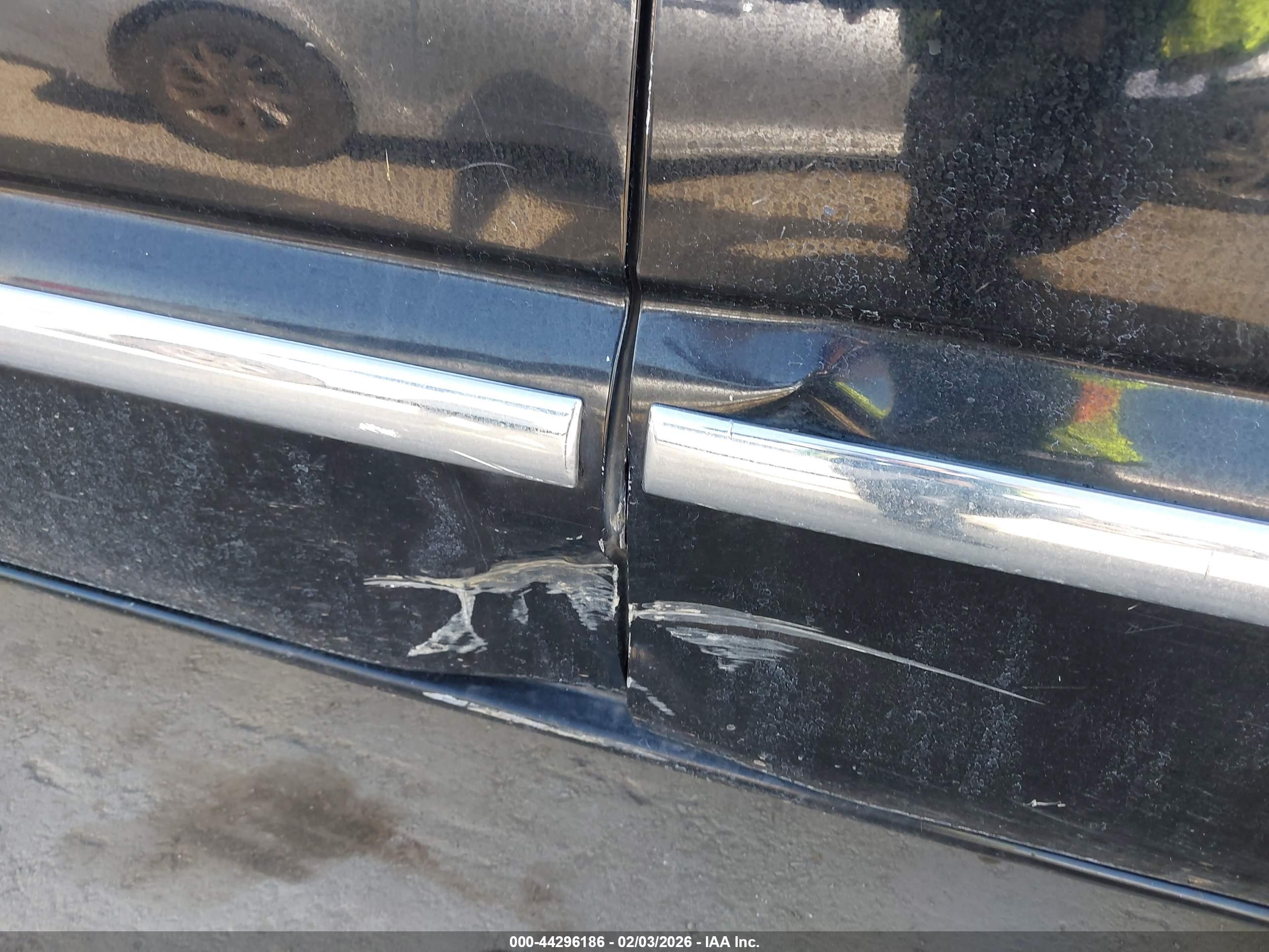 GMC SIERRA image 6