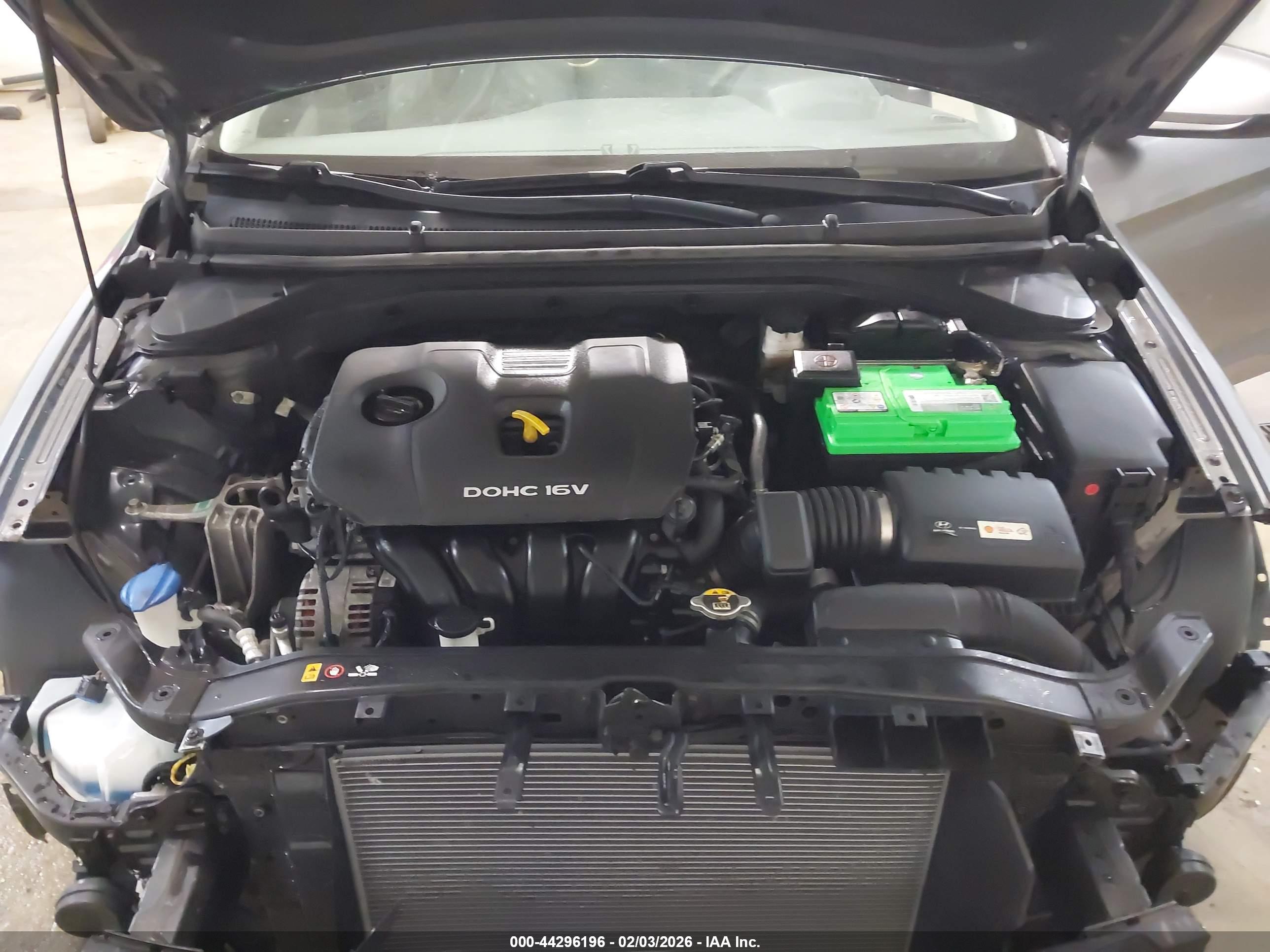 HYUNDAI ELANTRA image 10