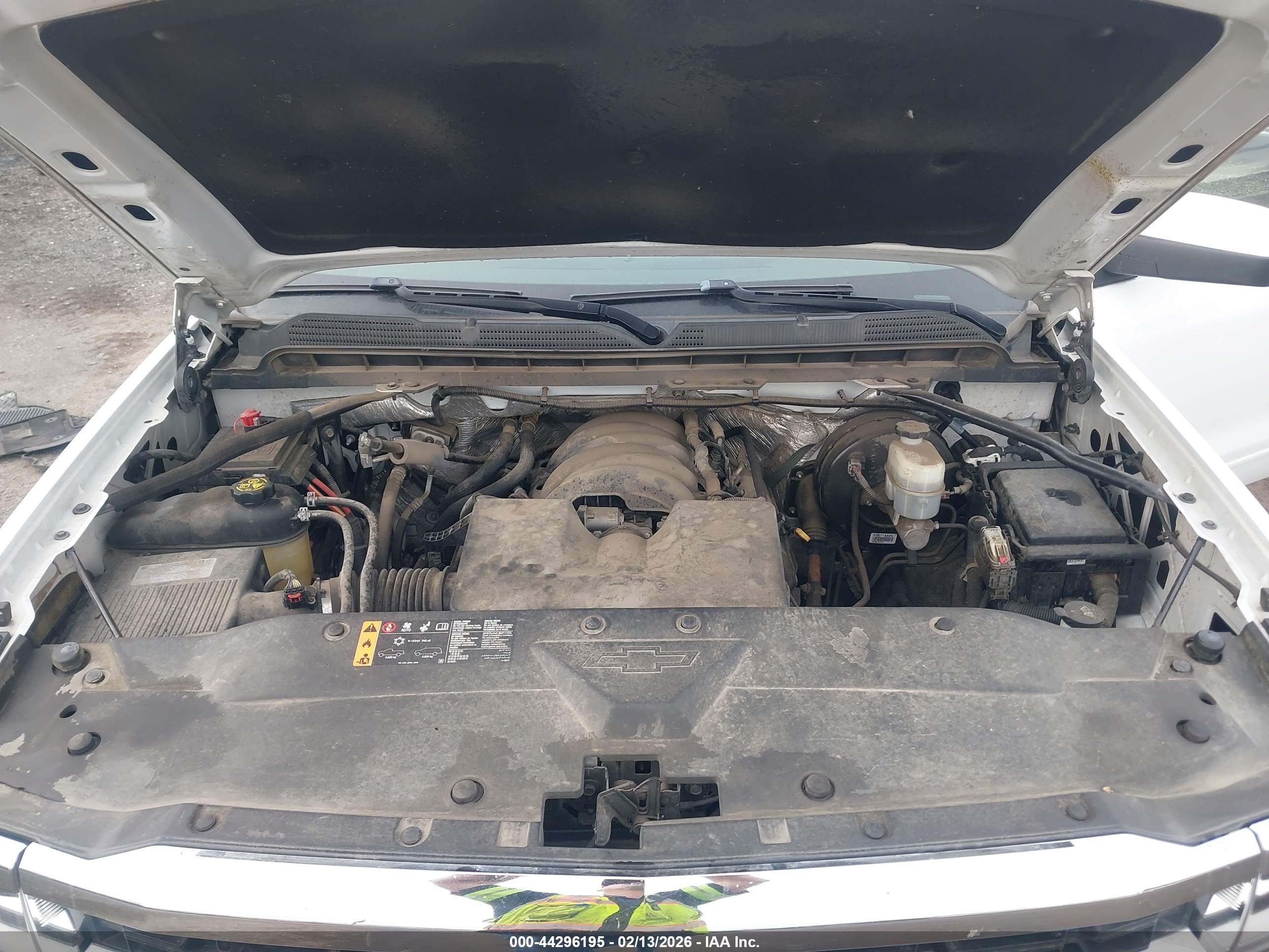 CHEVROLET SILVERADO image 10