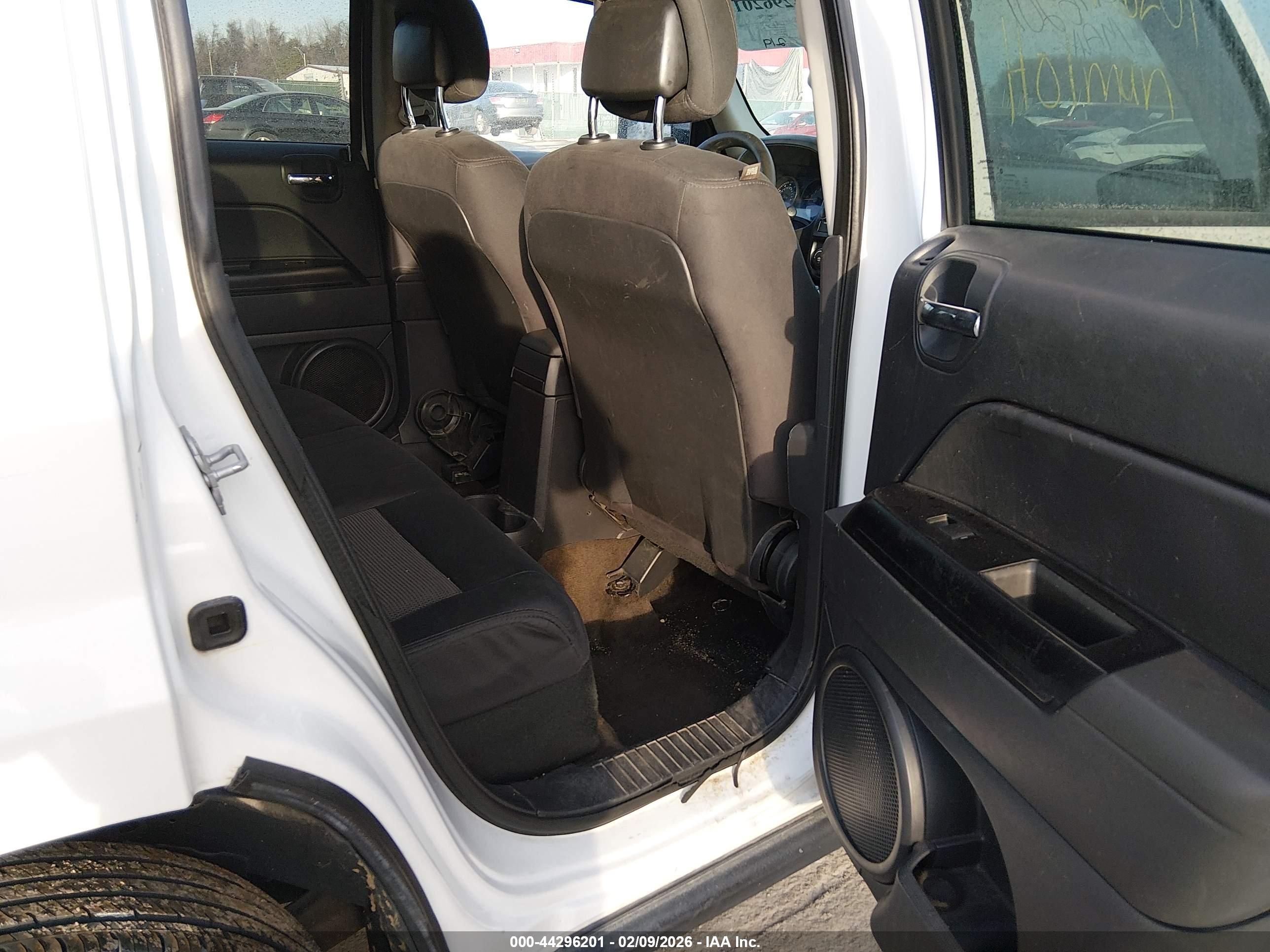 JEEP PATRIOT image 8