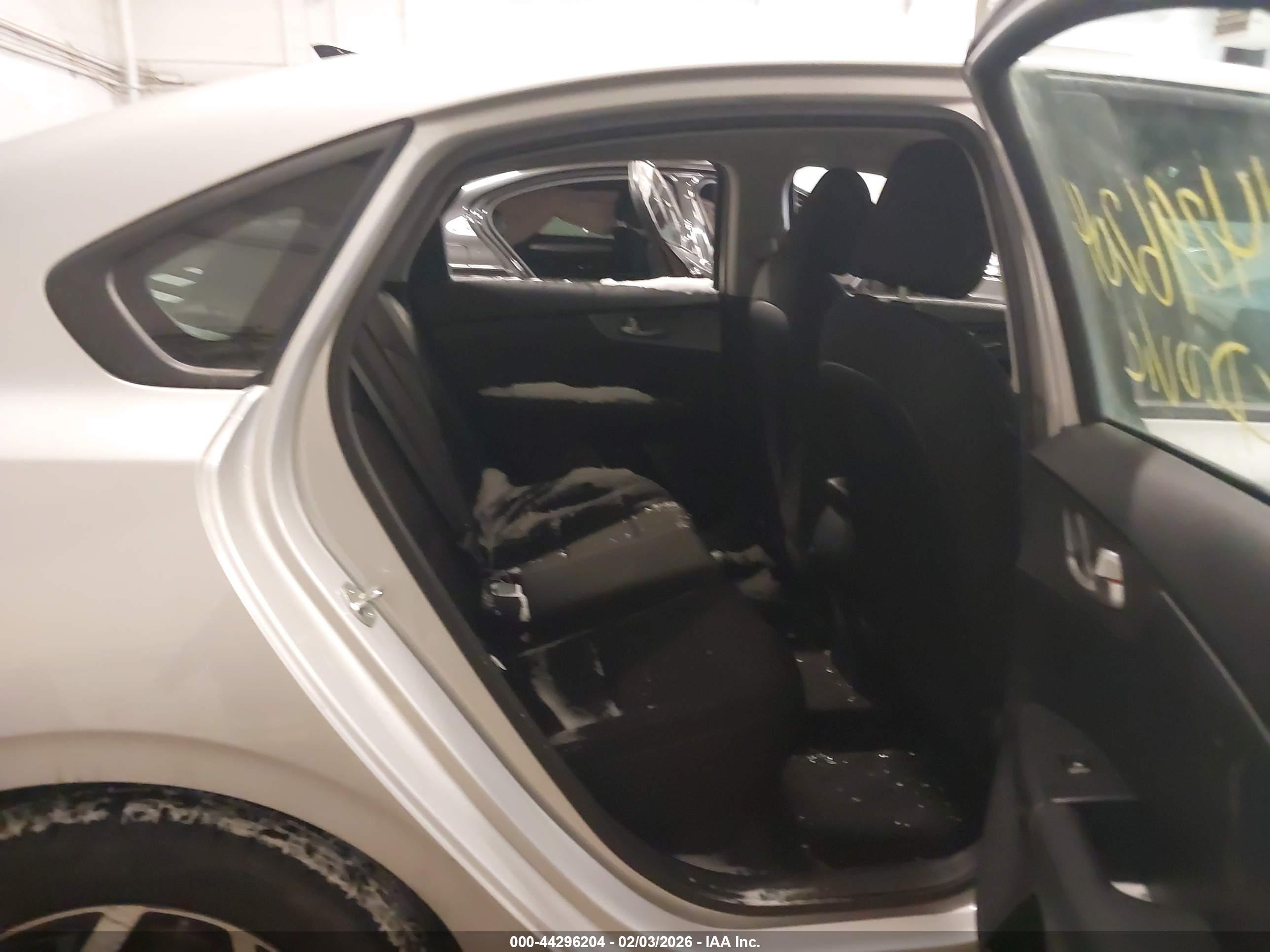 KIA FORTE image 8