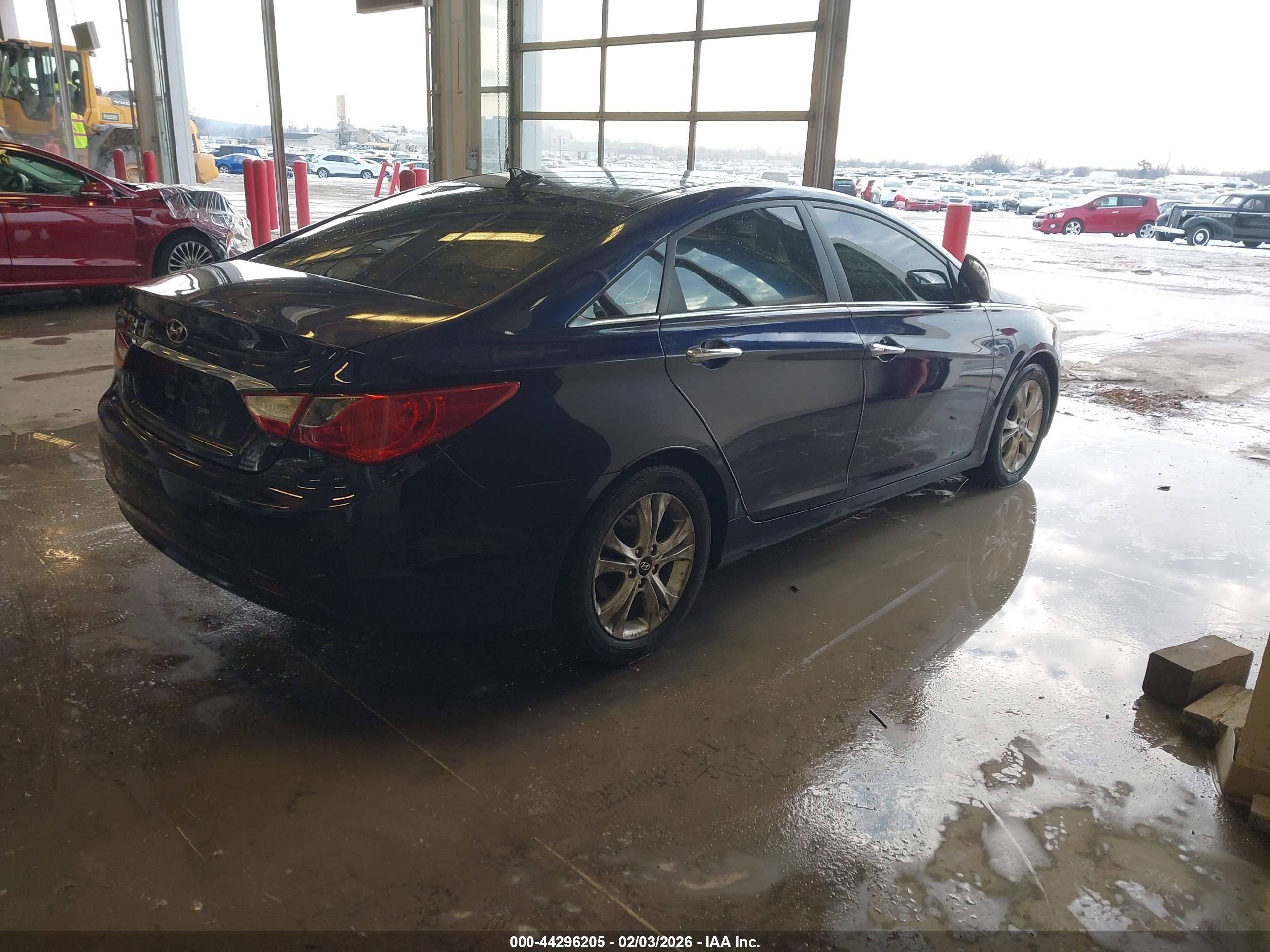 HYUNDAI SONATA image 4