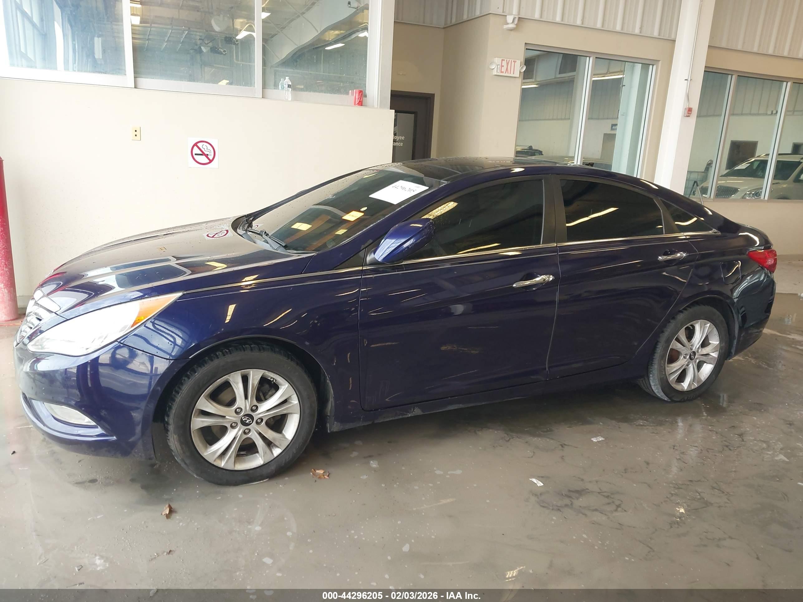 HYUNDAI SONATA image 6