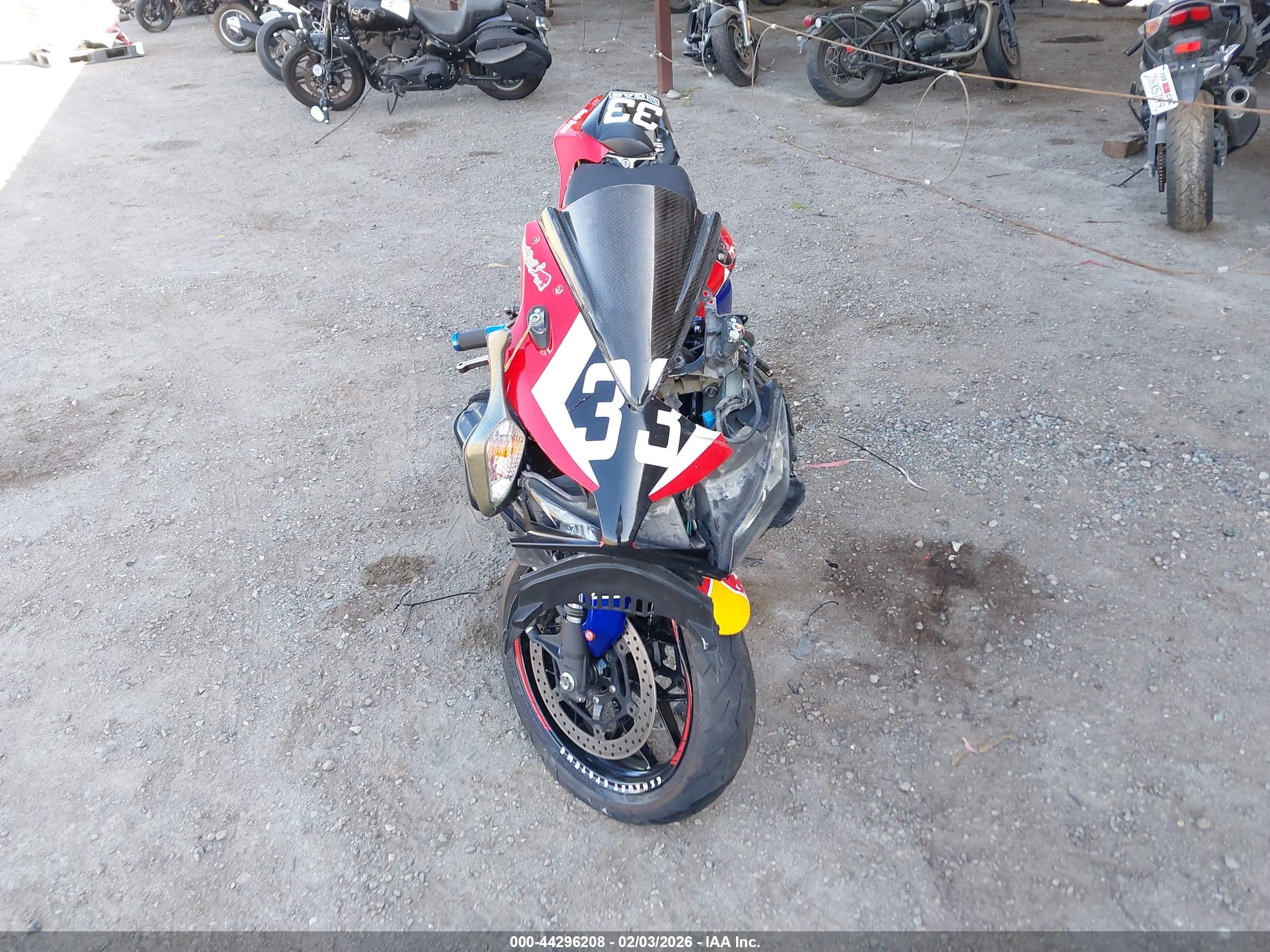 HONDA CBR1000 image 5