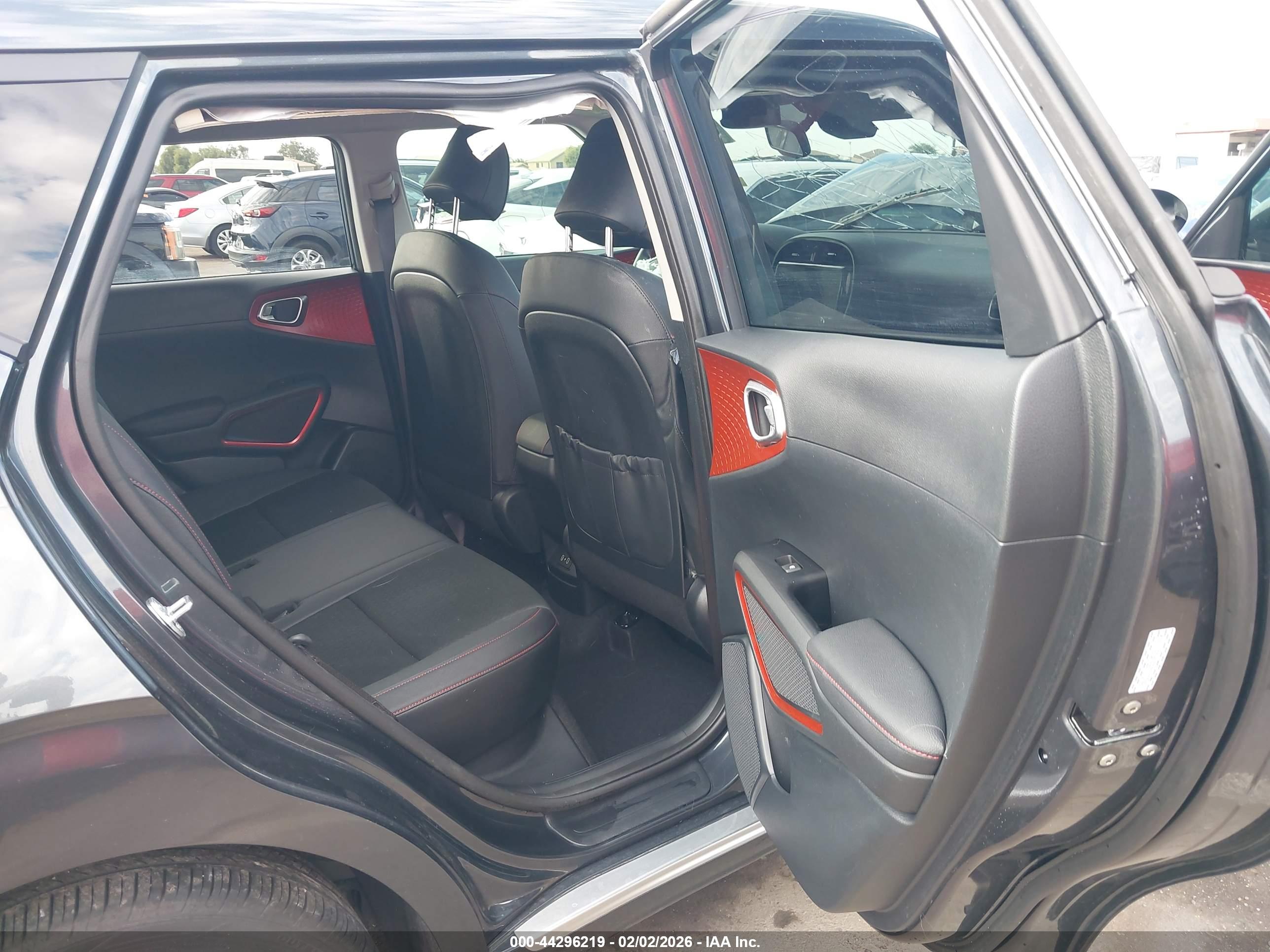 KIA SOUL image 8