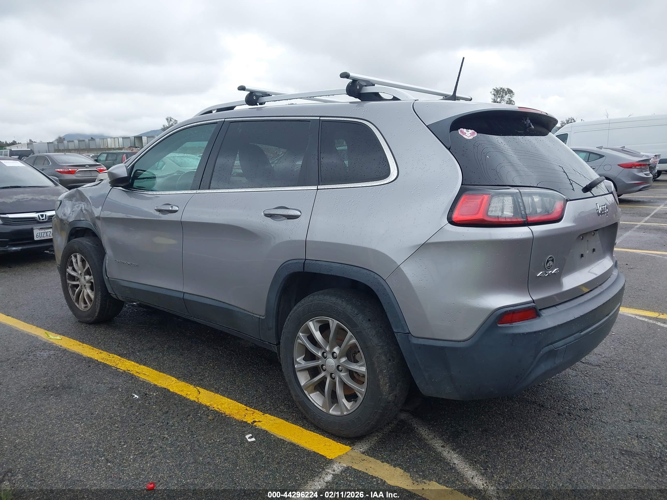 JEEP CHEROKEE image 3