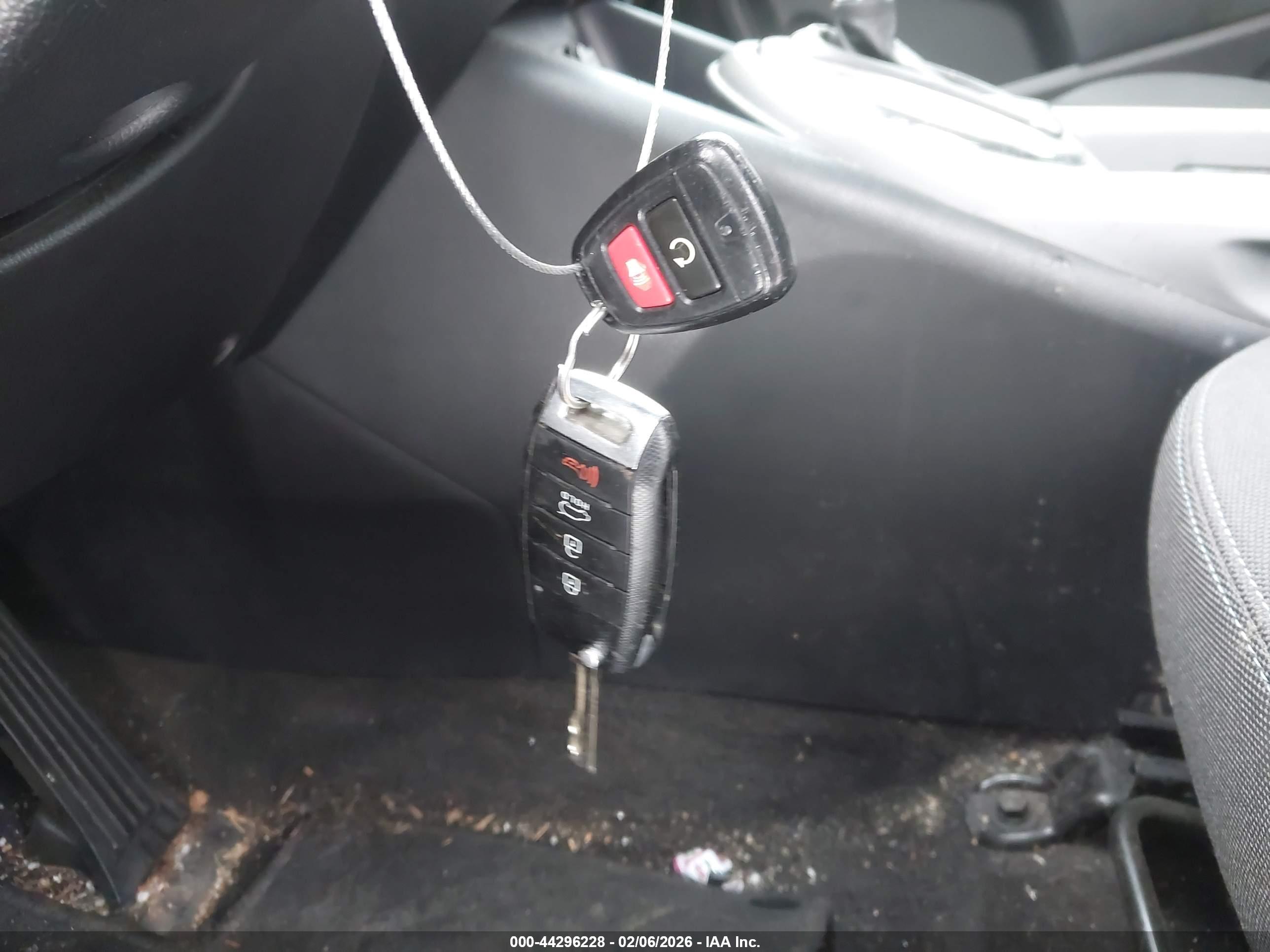 KIA SPORTAGE image 11