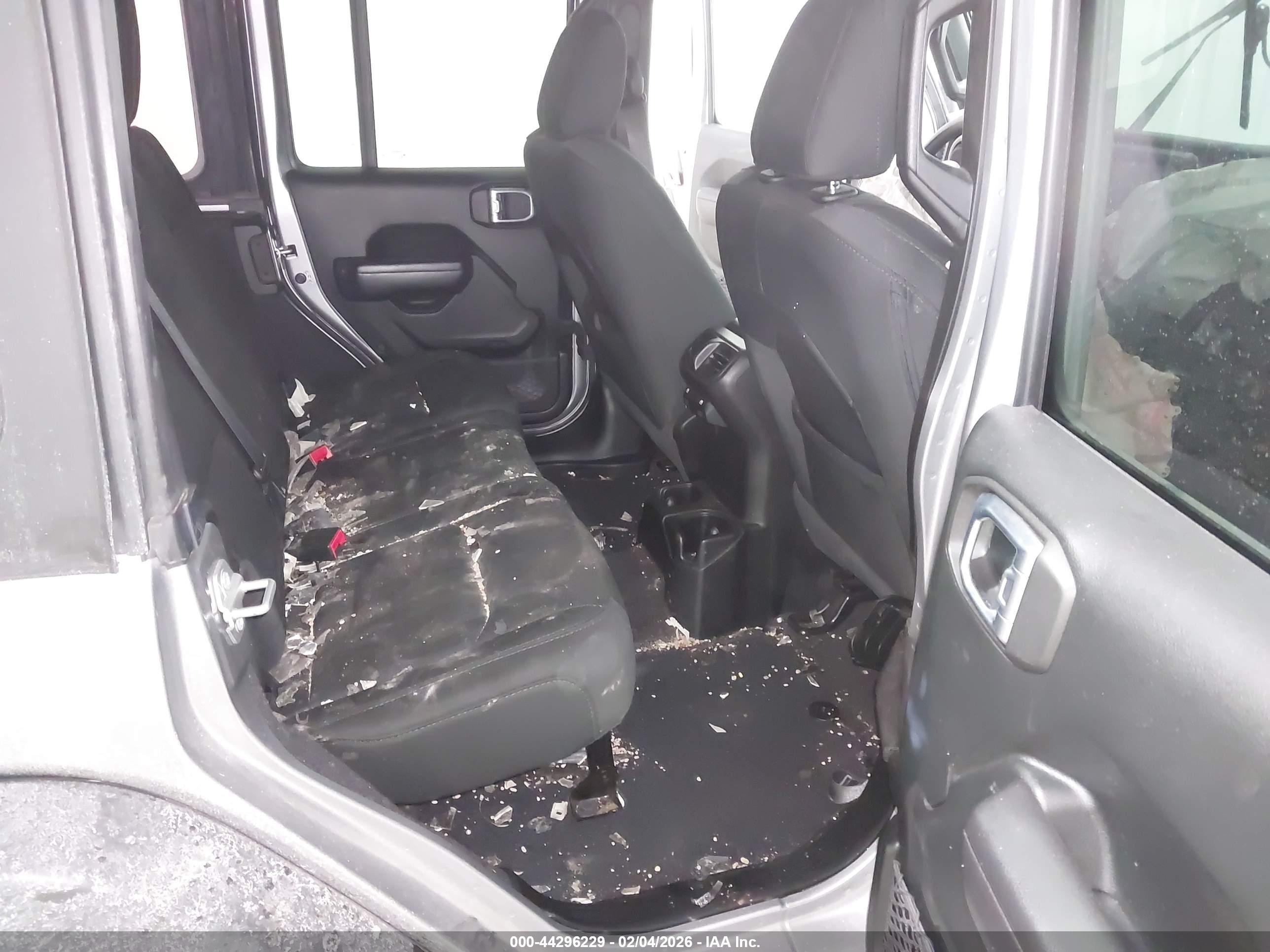 JEEP WRANGLER image 8