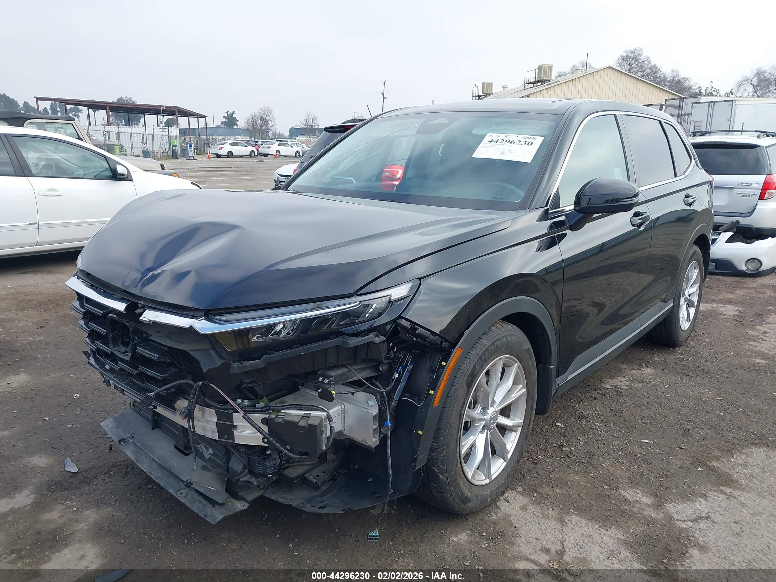 HONDA CR-V image 2