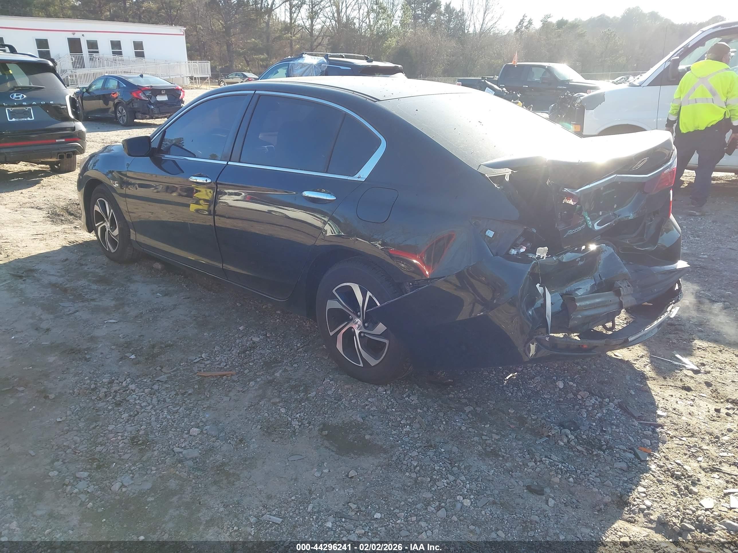 HONDA ACCORD image 3