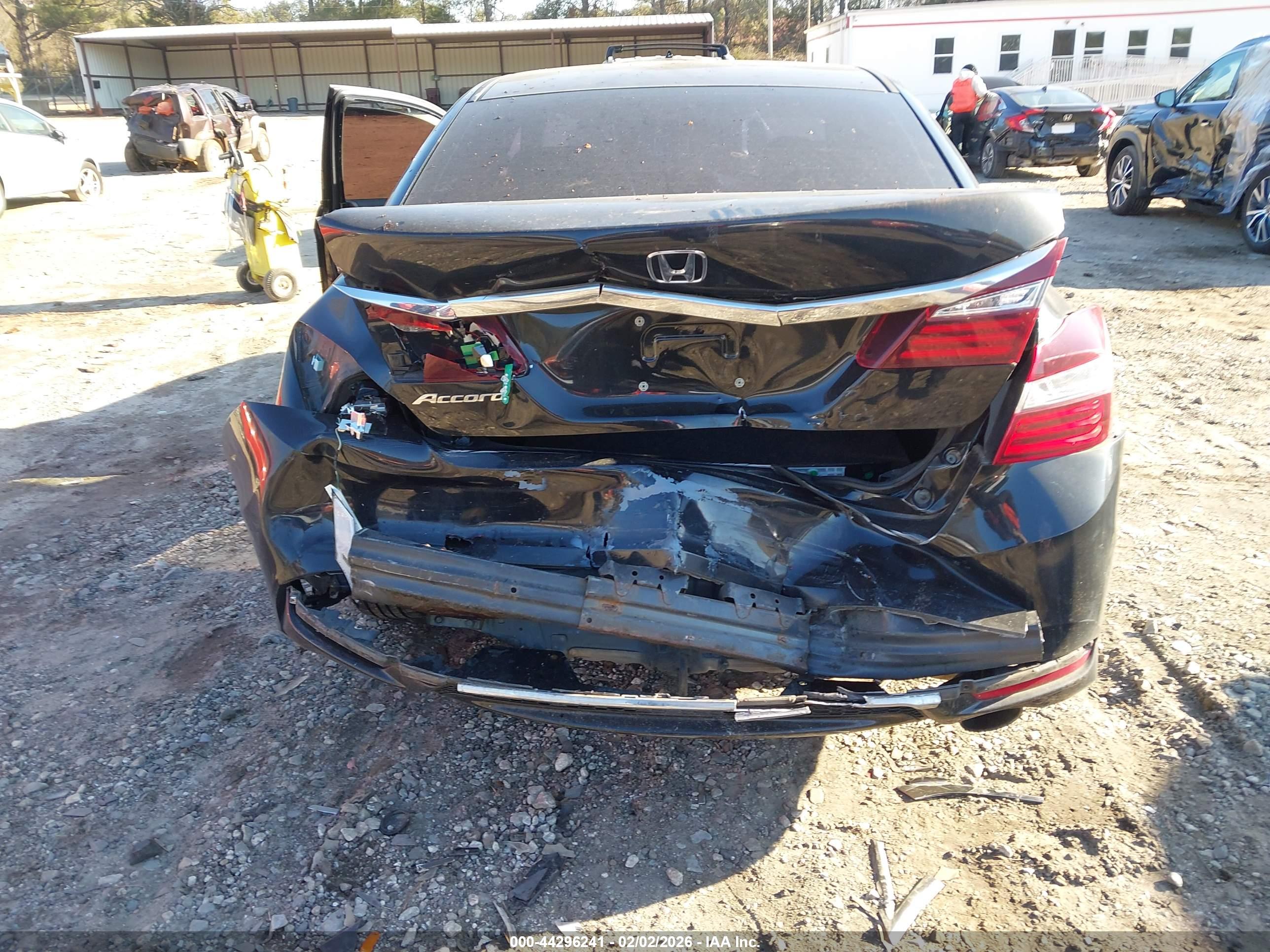 HONDA ACCORD image 6