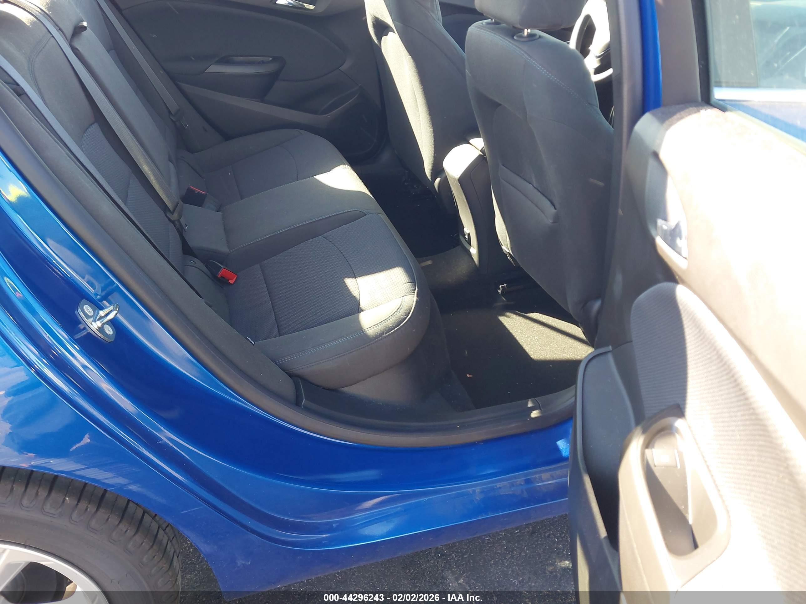 CHEVROLET CRUZE image 8