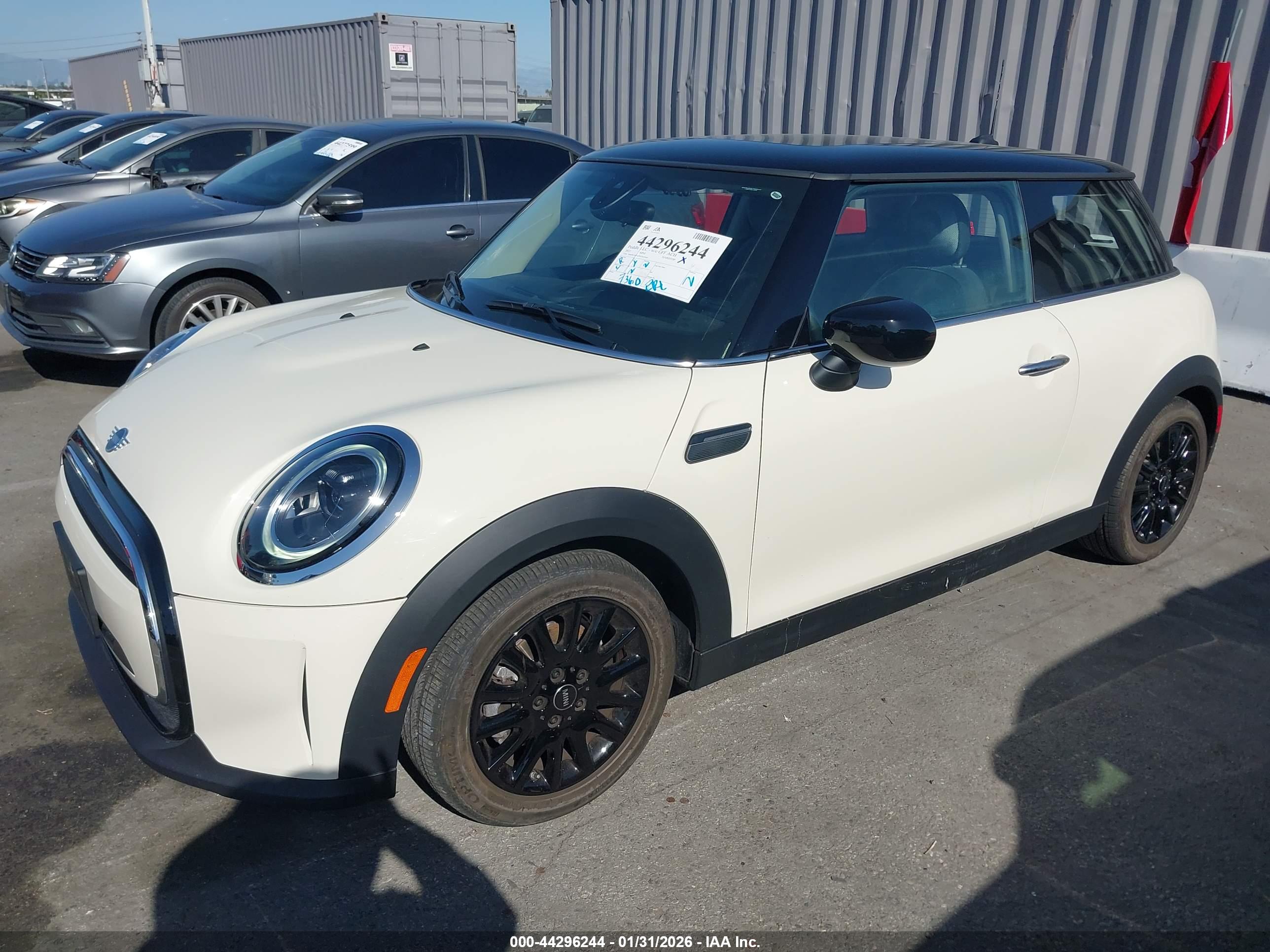 MINI HARDTOP image 2