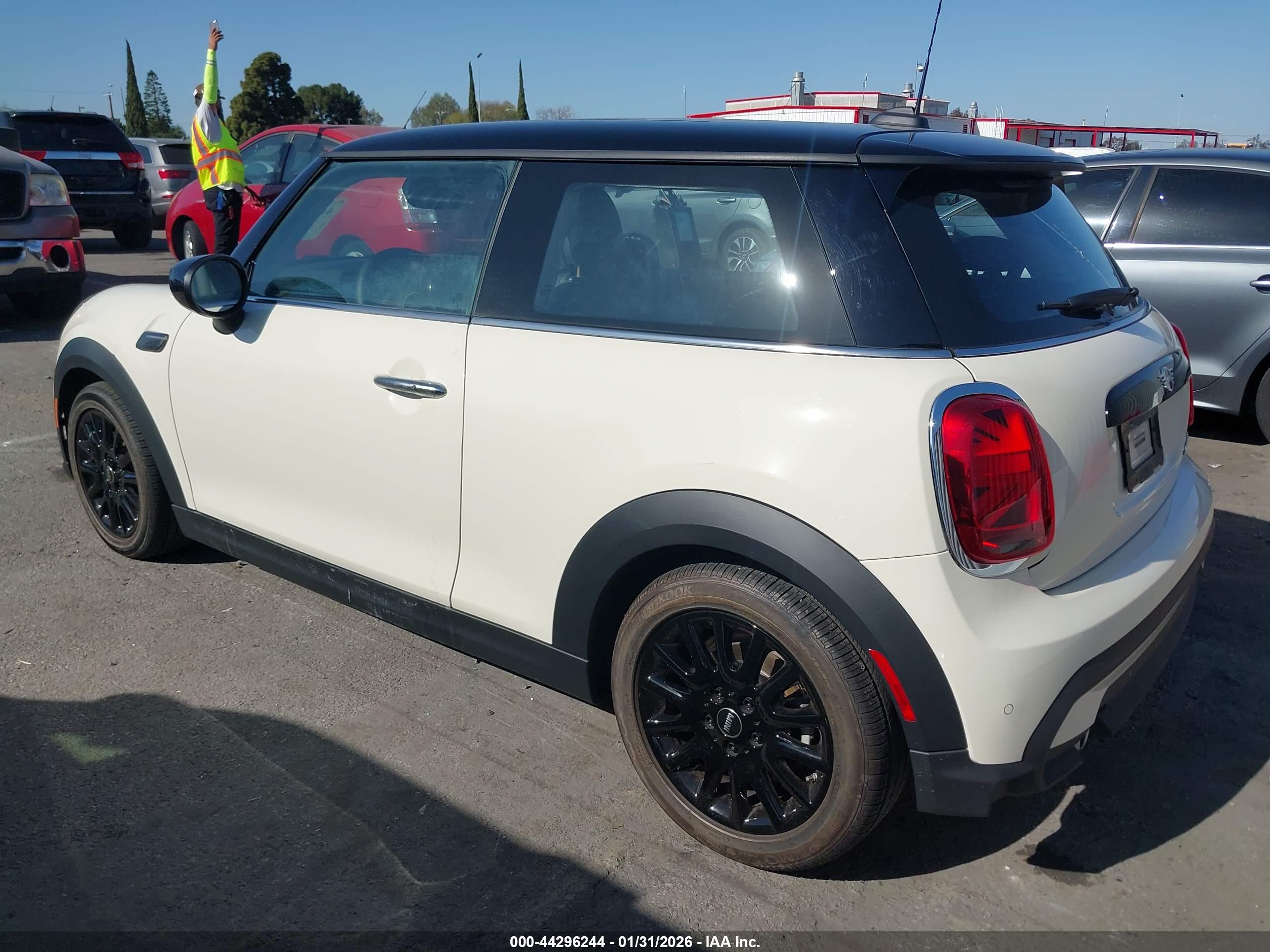 MINI HARDTOP image 3
