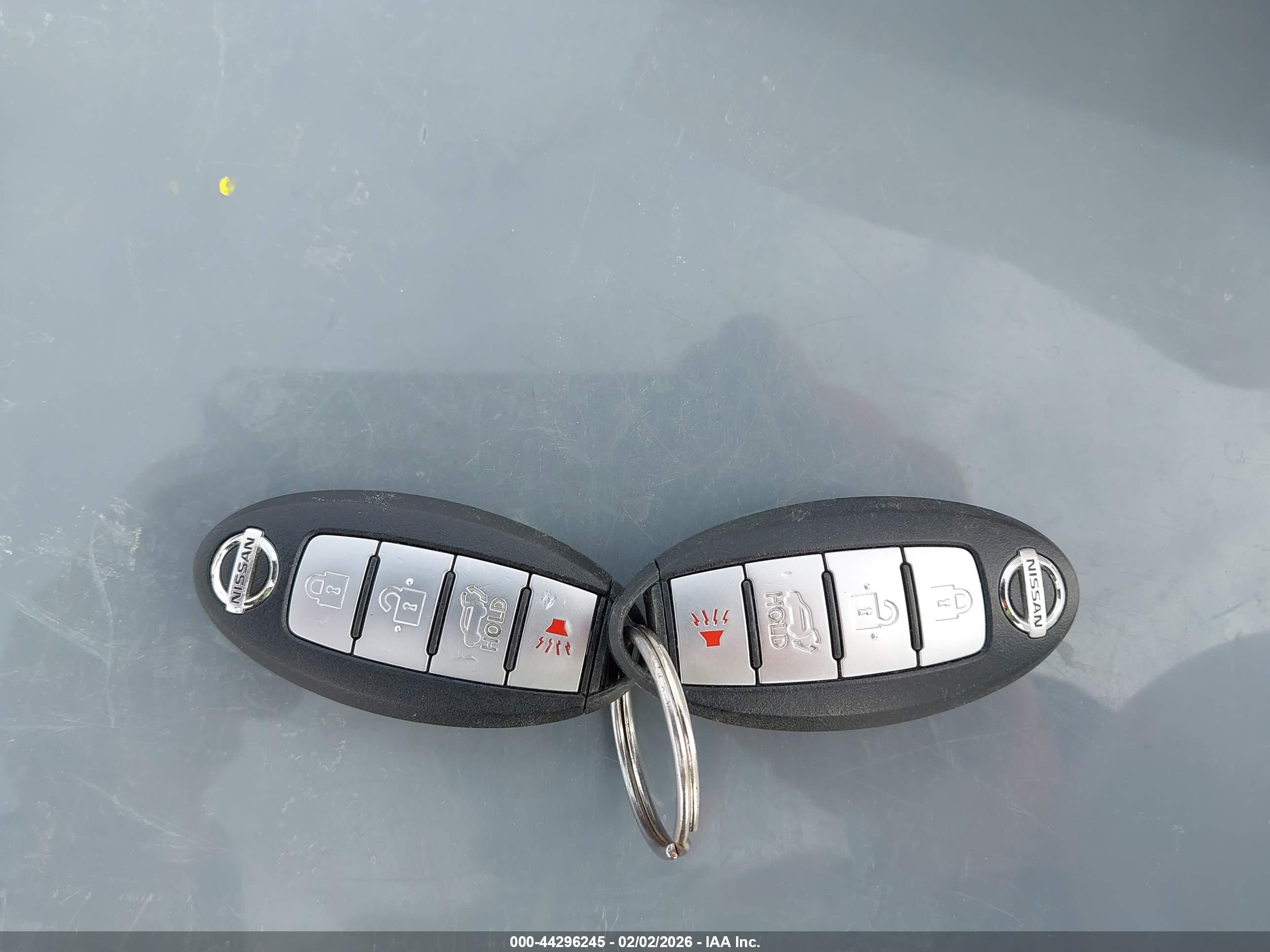 NISSAN ROGUE image 11