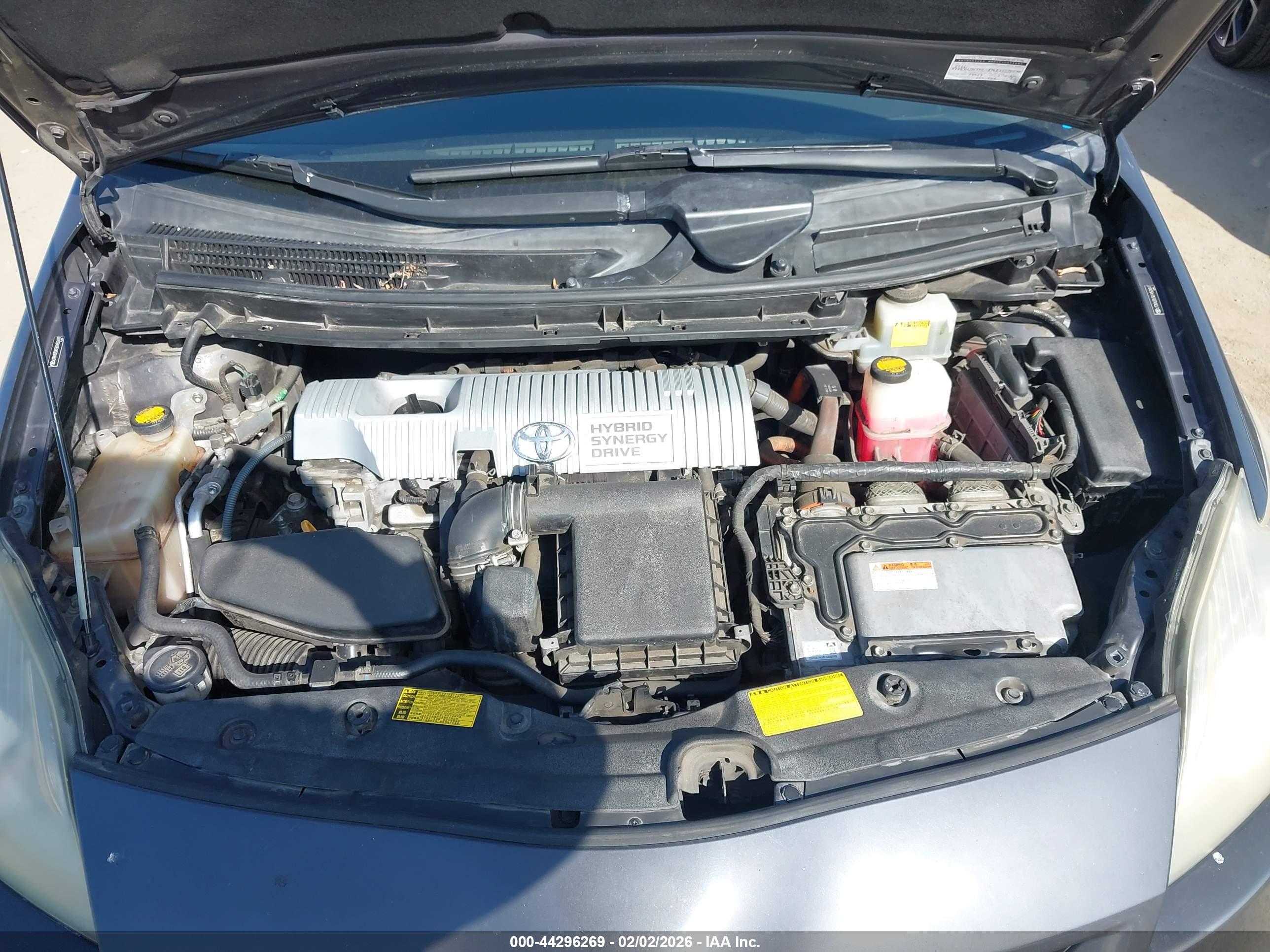 TOYOTA PRIUS image 10