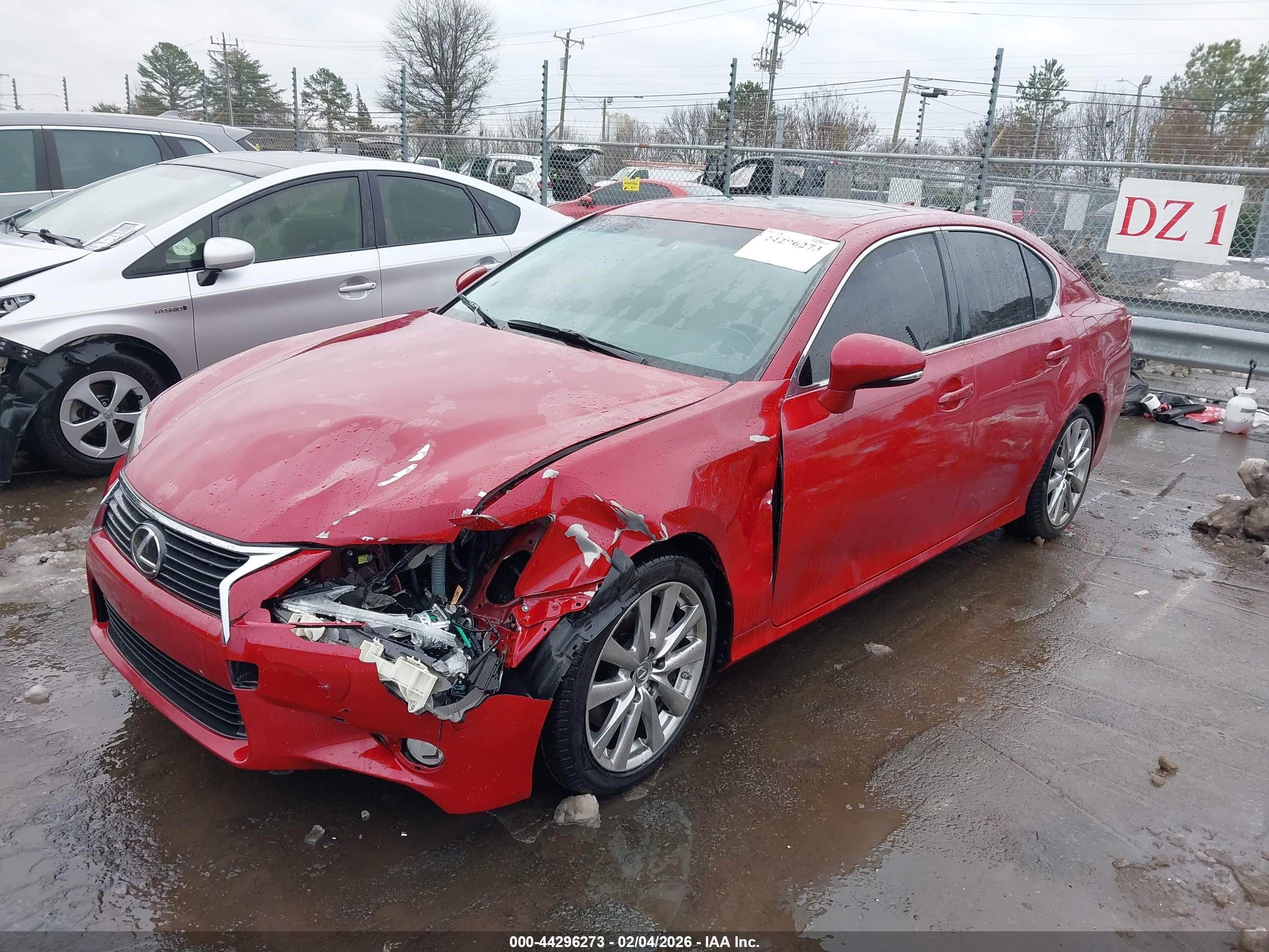 LEXUS GS image 2
