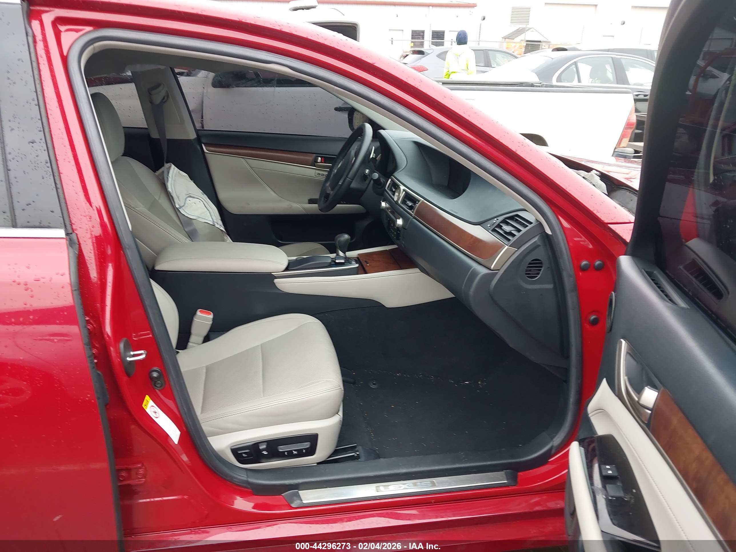 LEXUS GS image 5