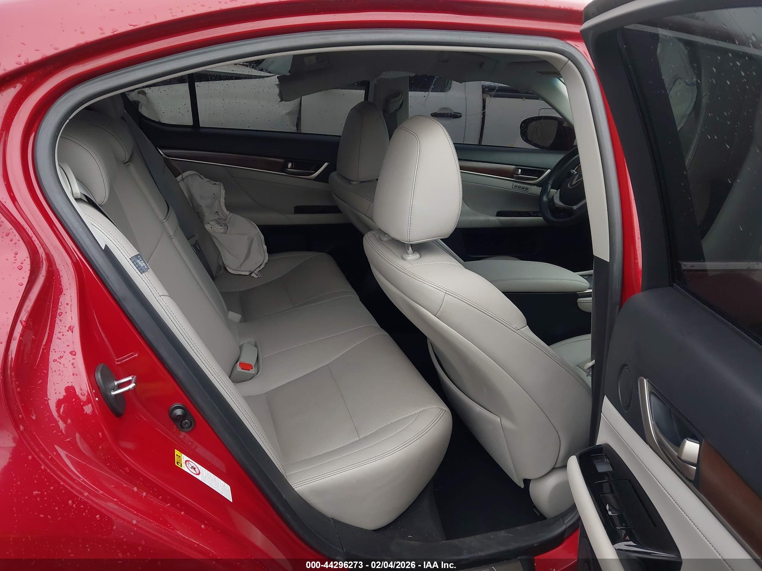 LEXUS GS image 8