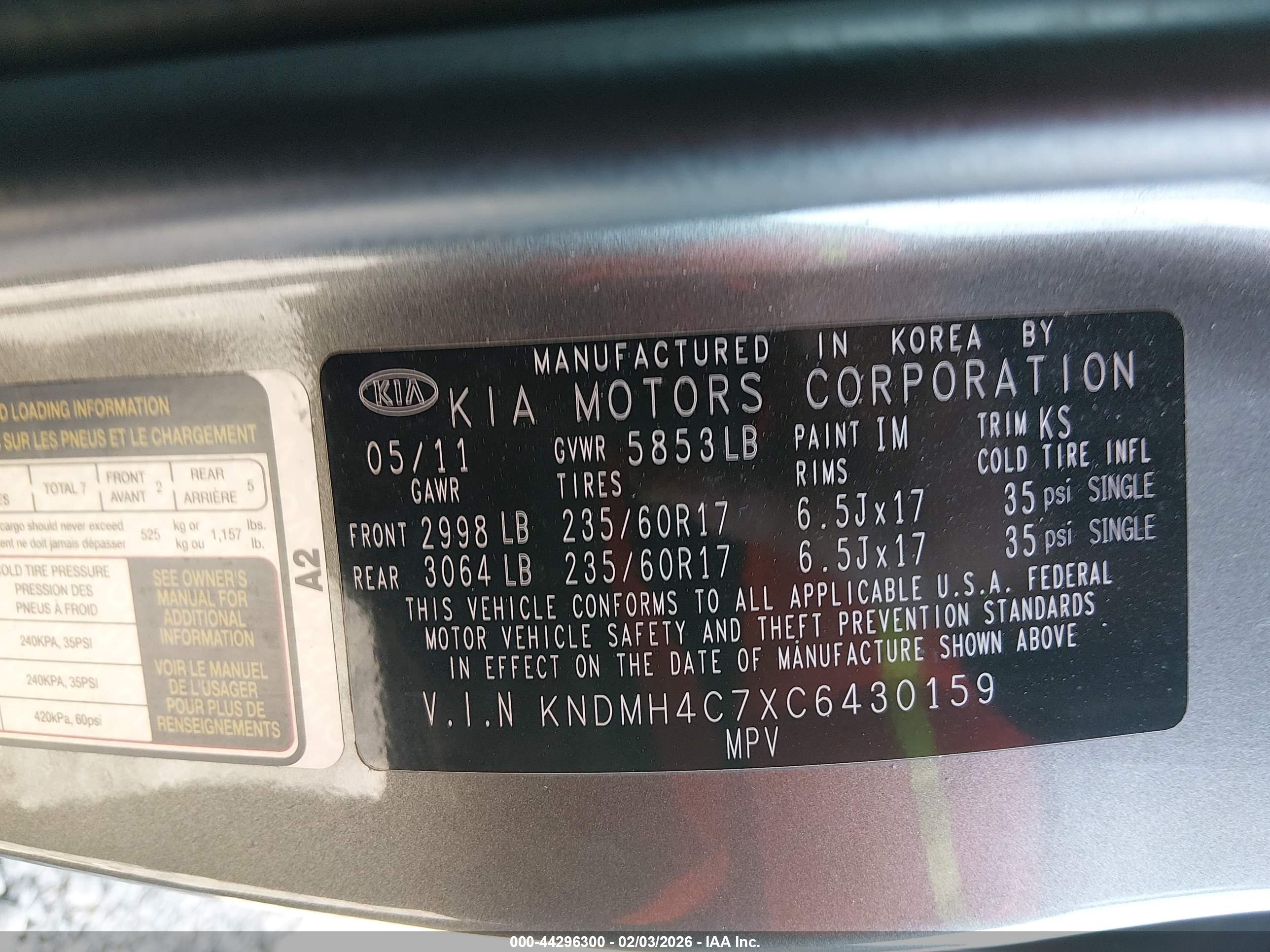 KIA SEDONA image 9