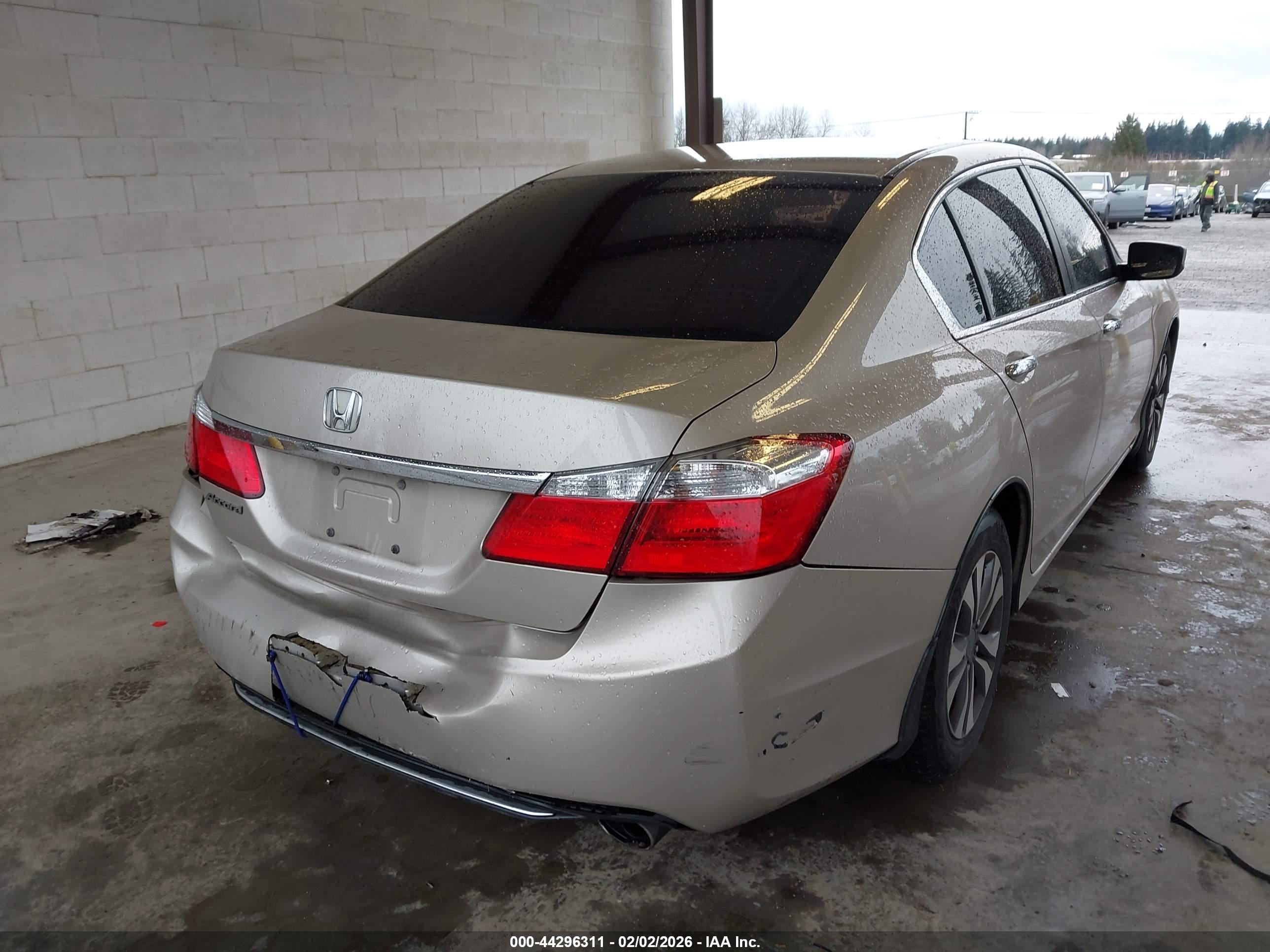 HONDA ACCORD image 4