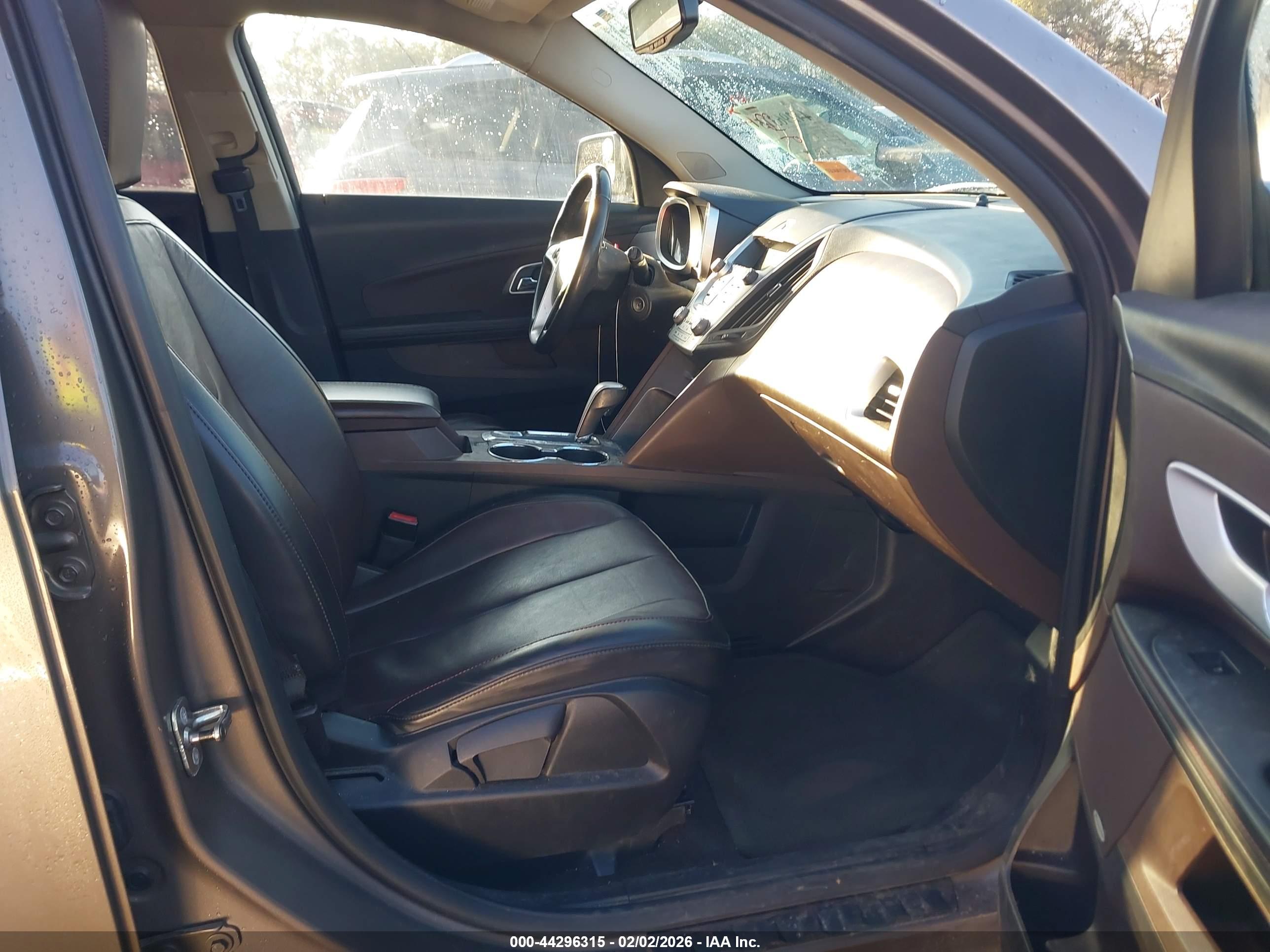 CHEVROLET EQUINOX image 5