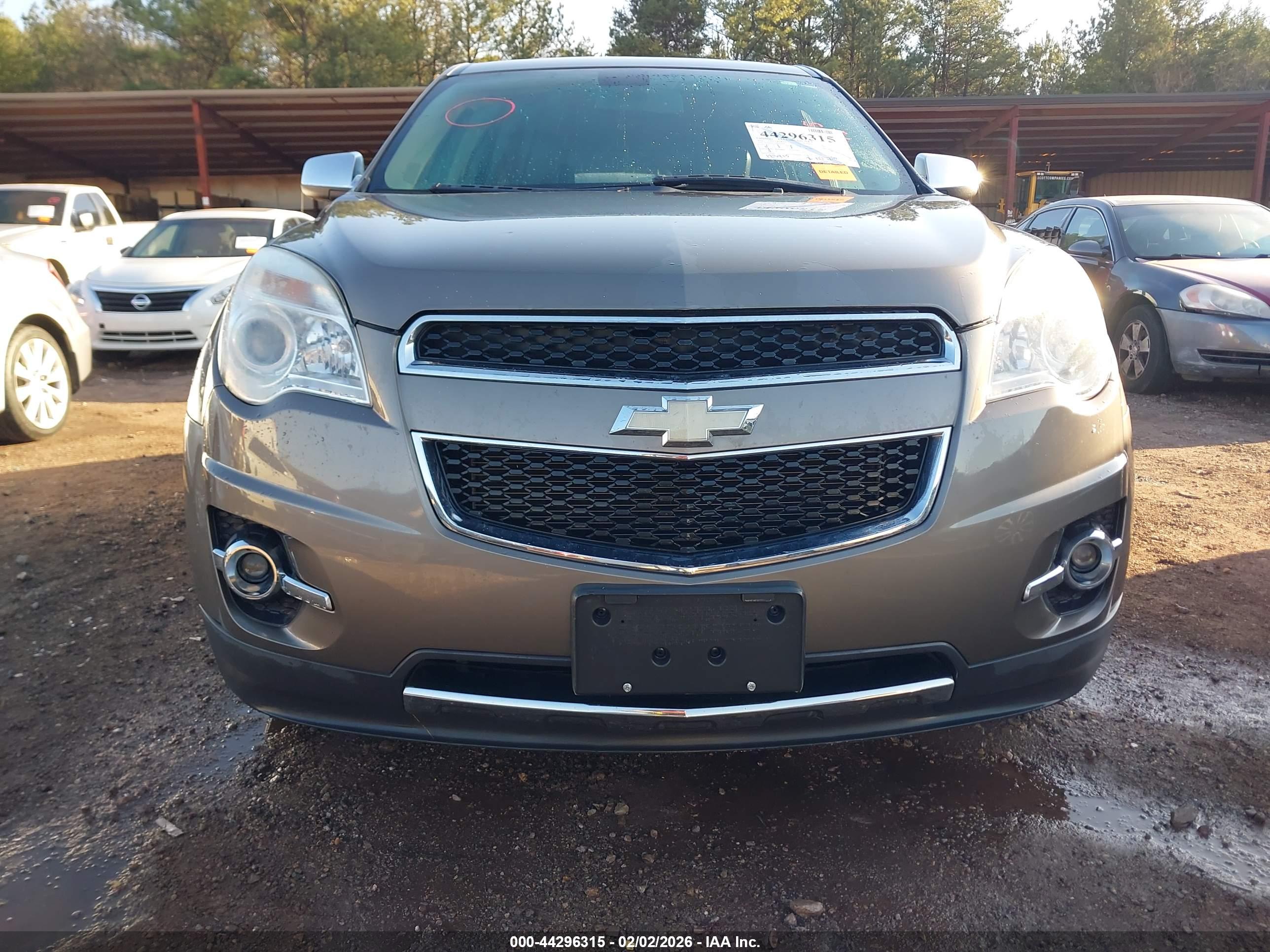 CHEVROLET EQUINOX image 6