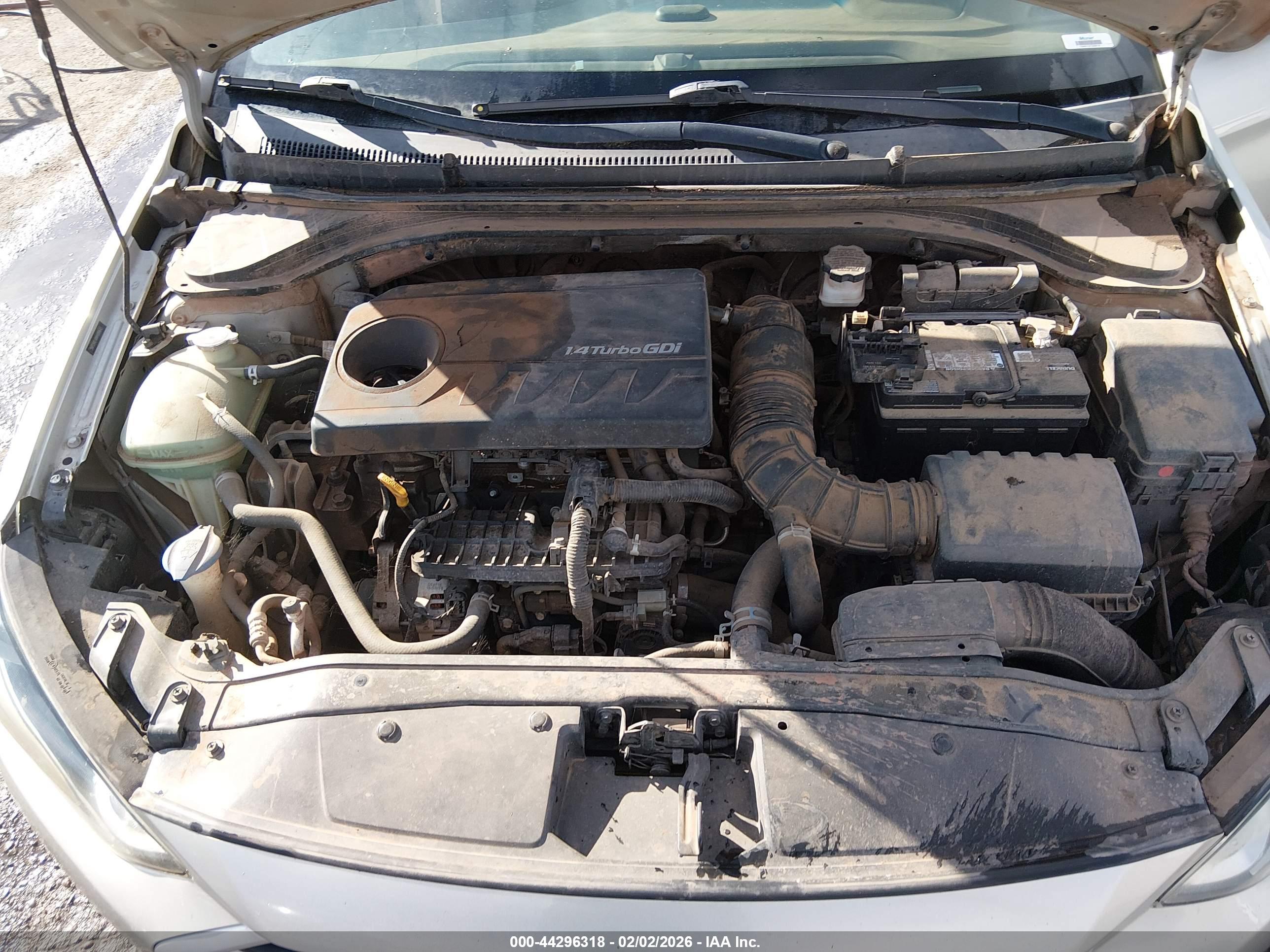 HYUNDAI ELANTRA image 10