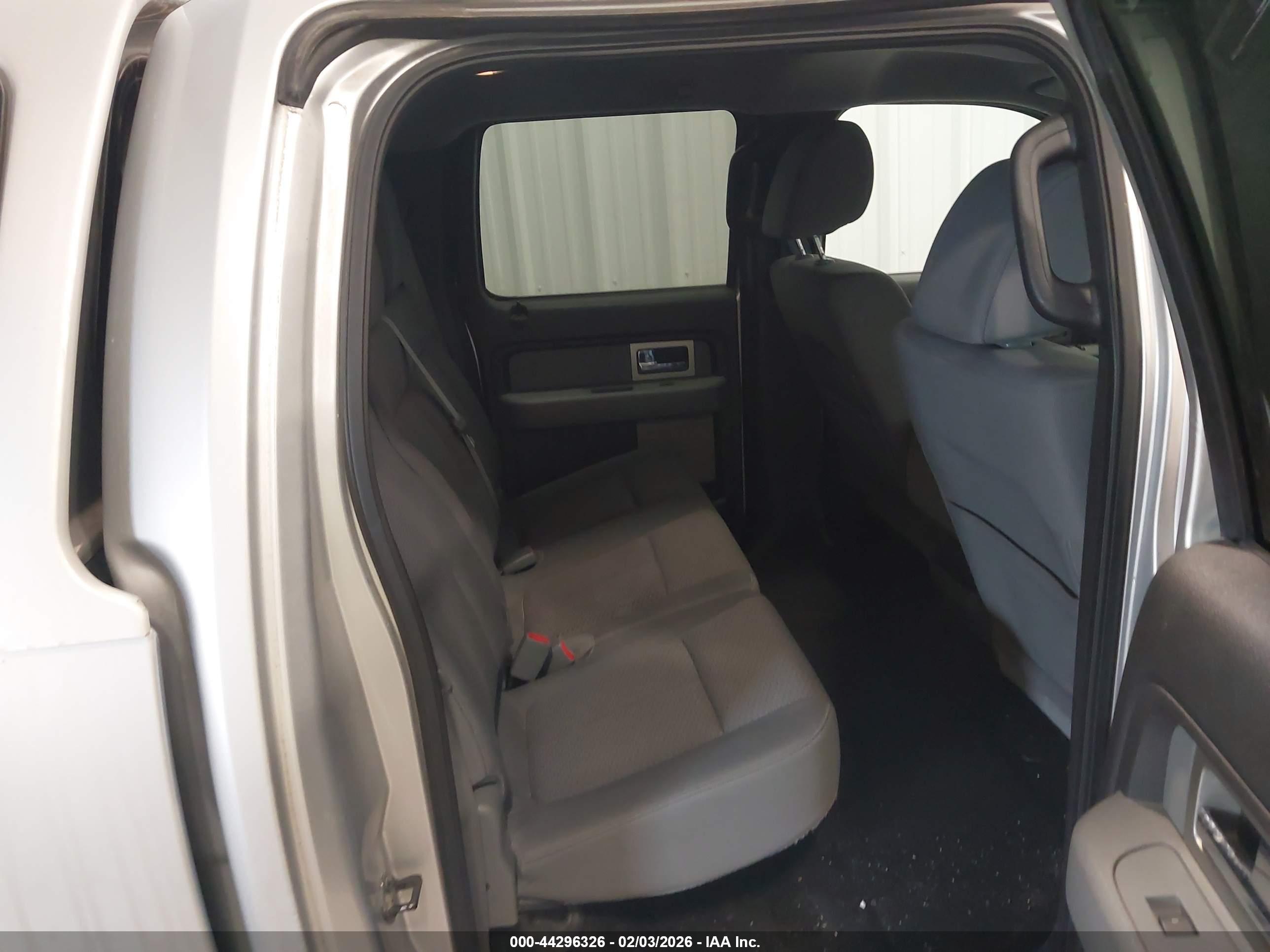 FORD F-150 image 8