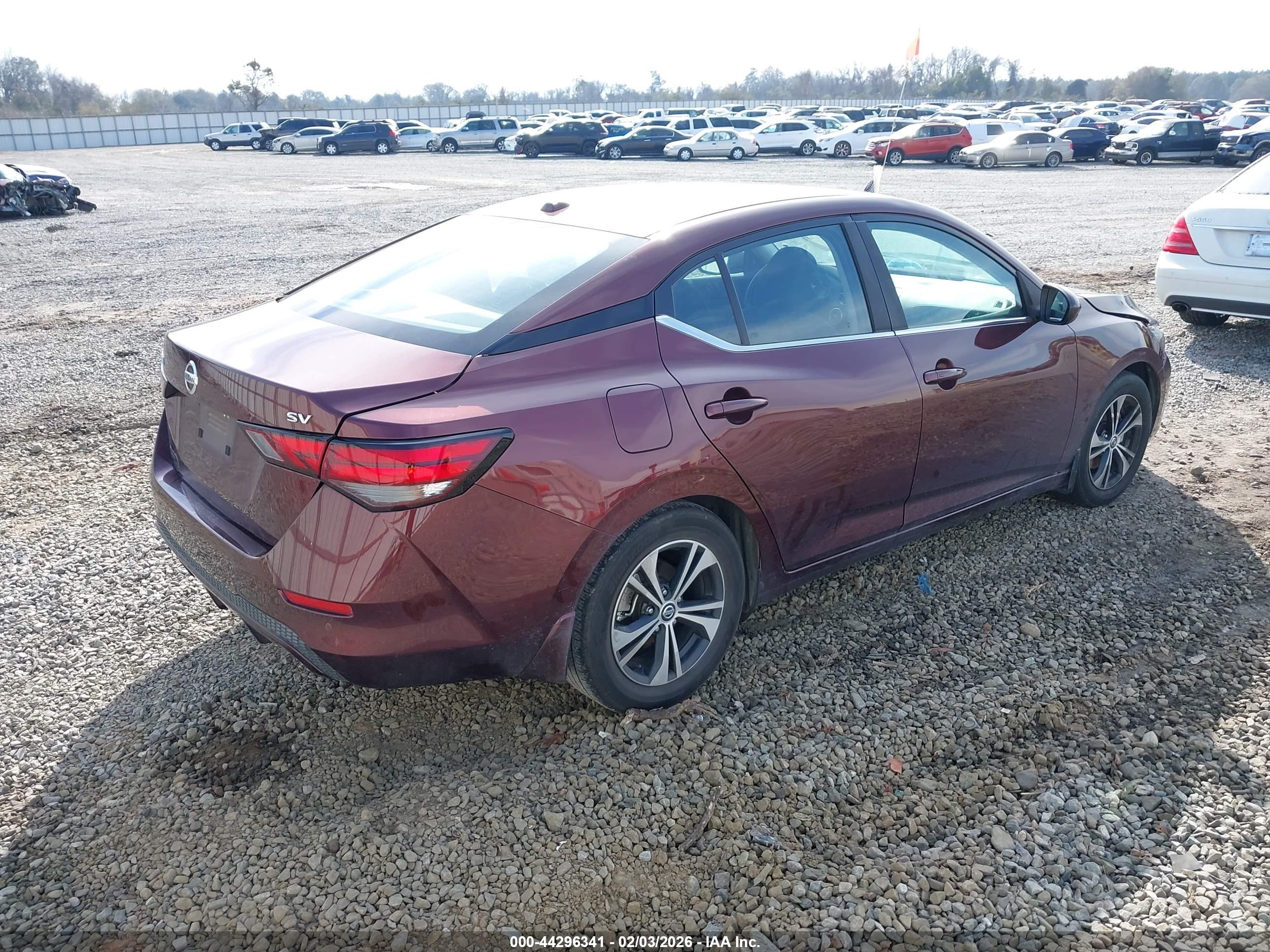 NISSAN SENTRA image 4