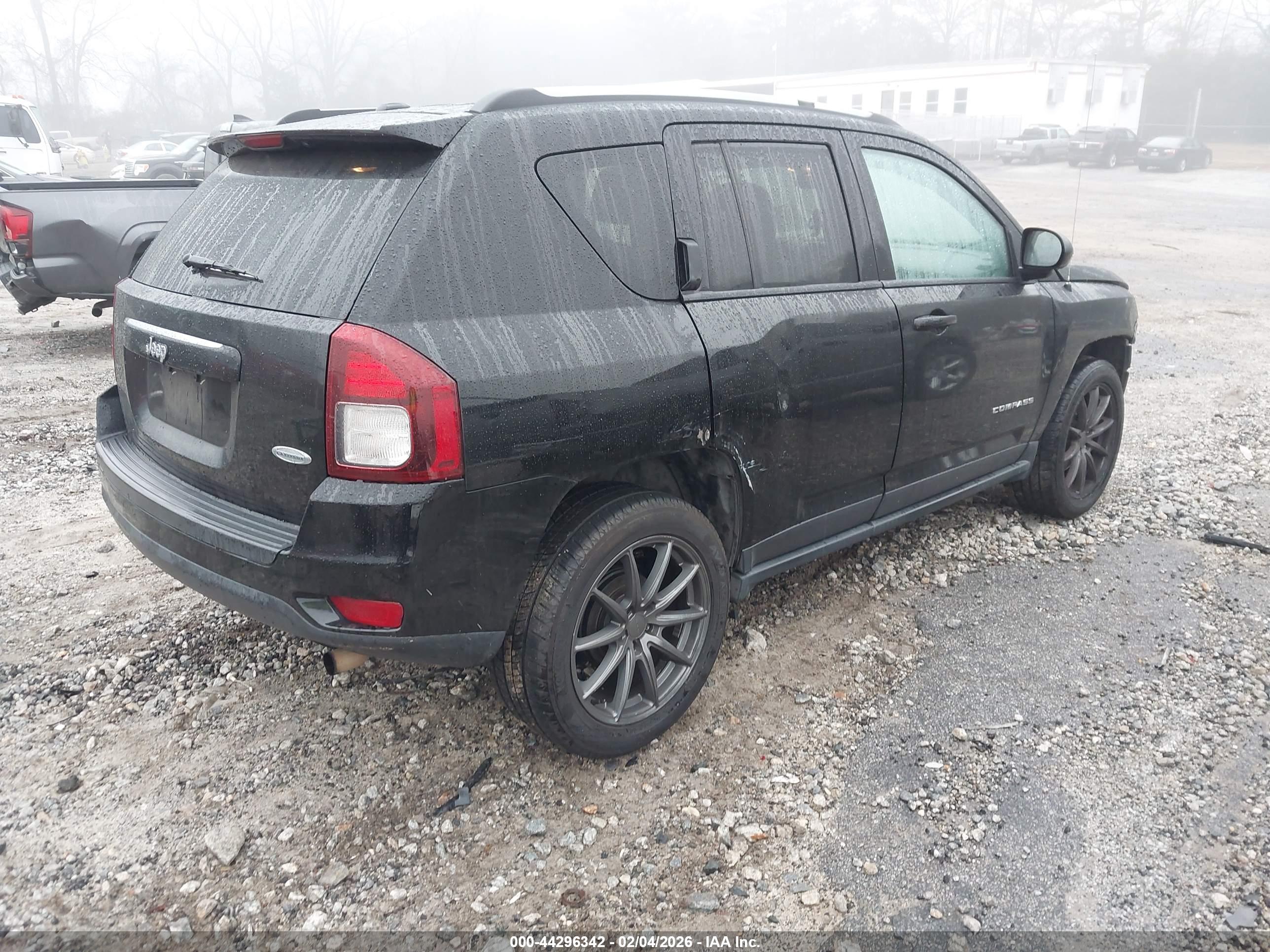 JEEP COMPASS image 4