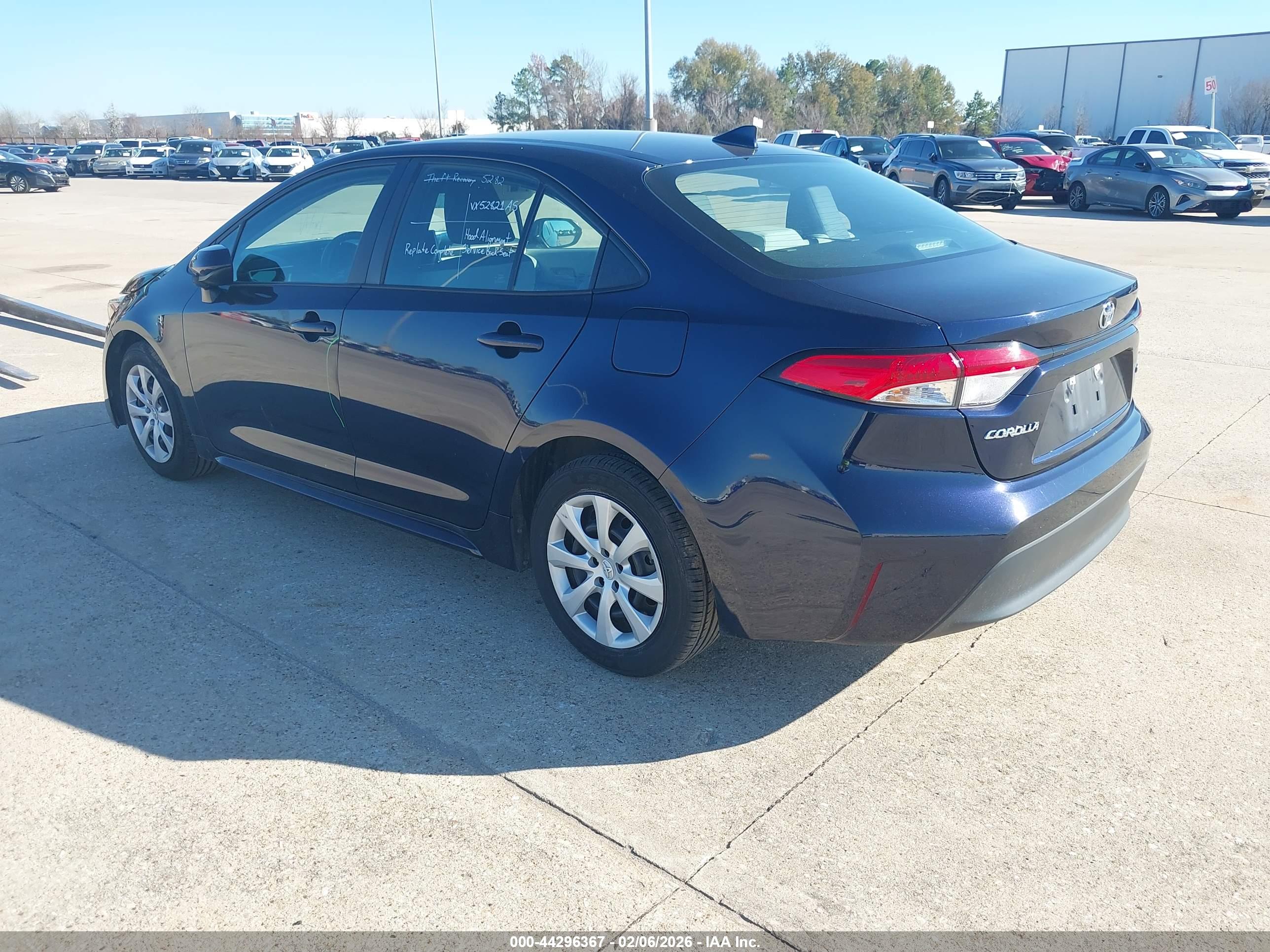 TOYOTA COROLLA image 3