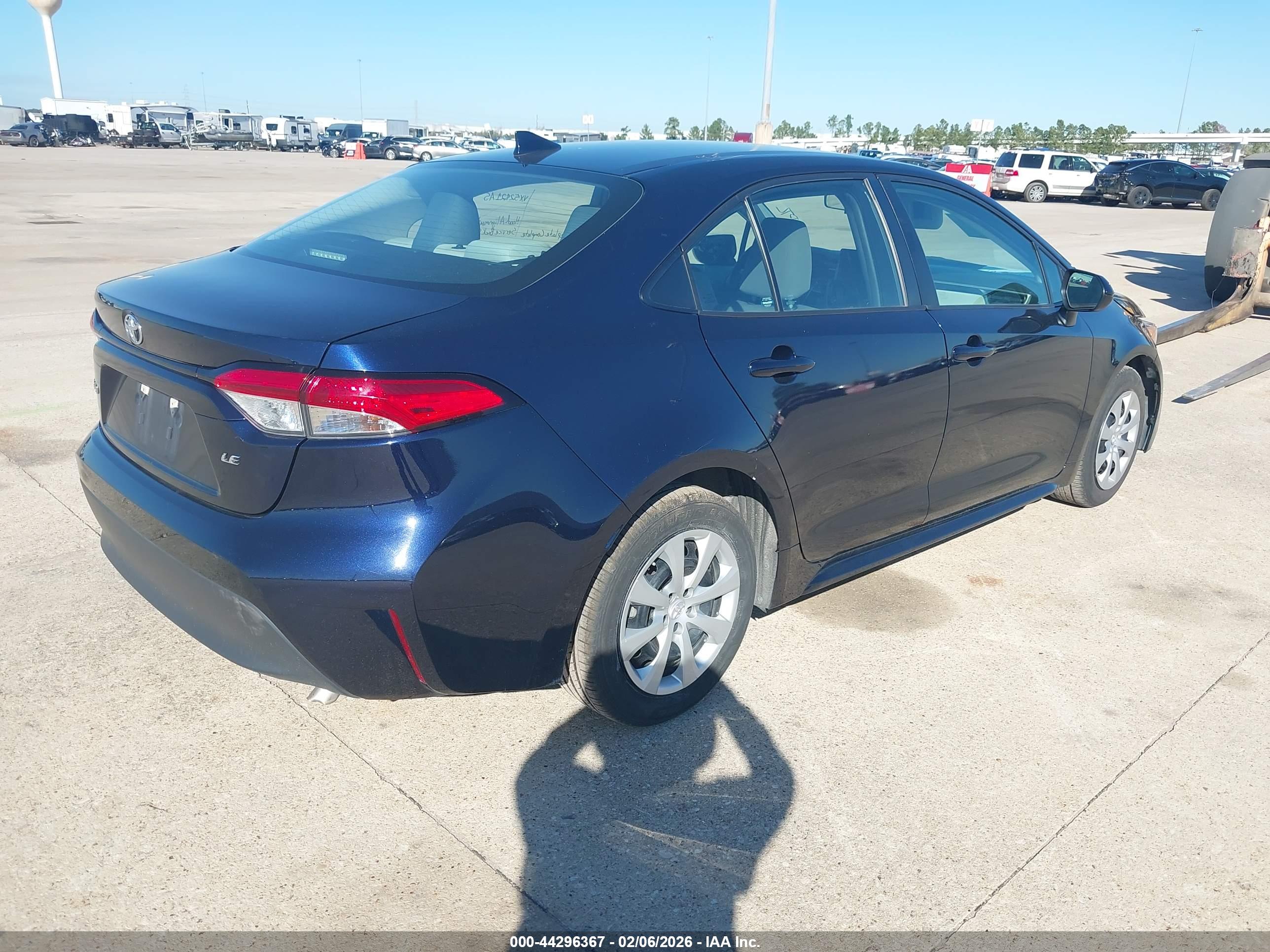 TOYOTA COROLLA image 4