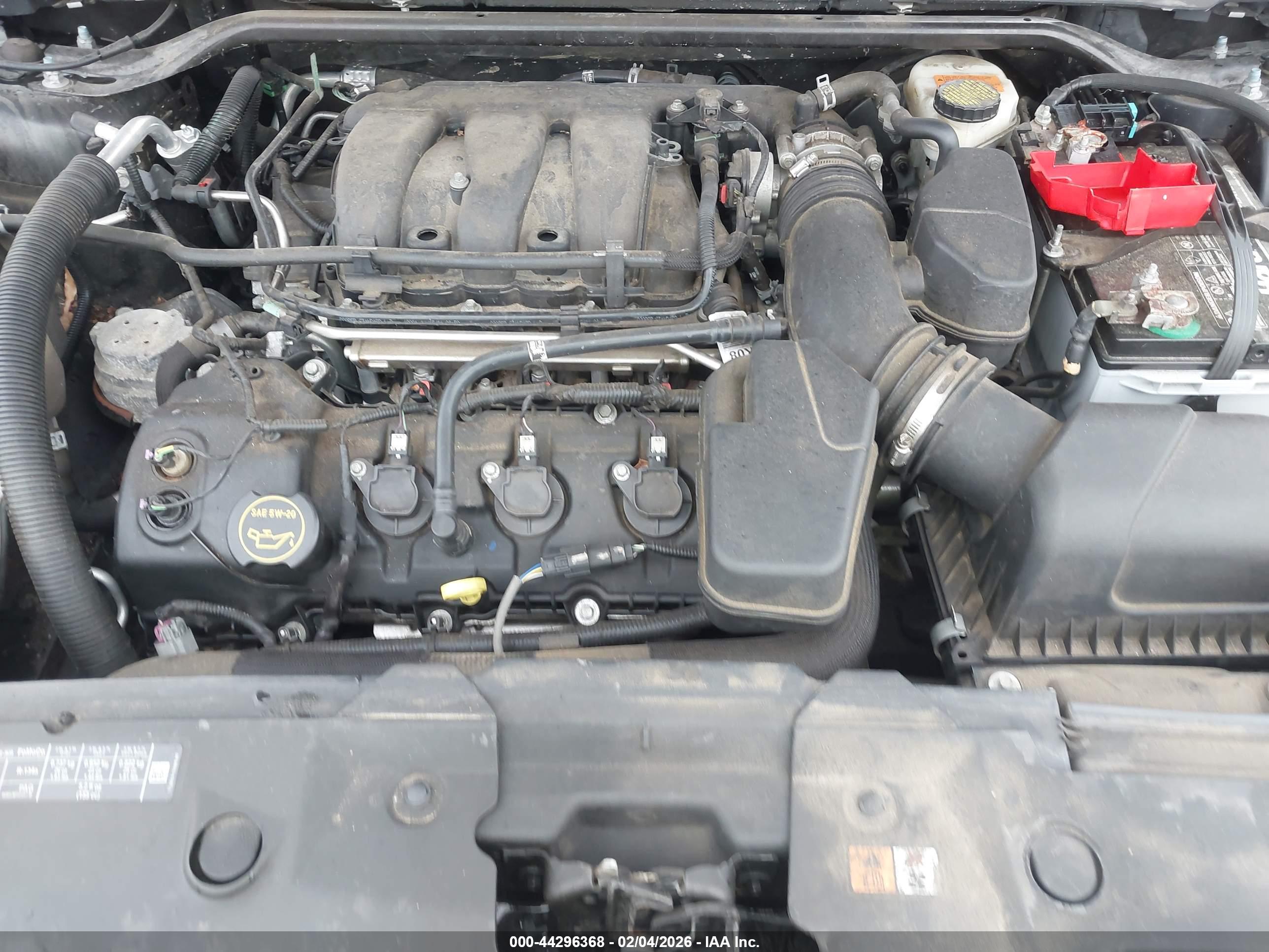 FORD TAURUS image 10