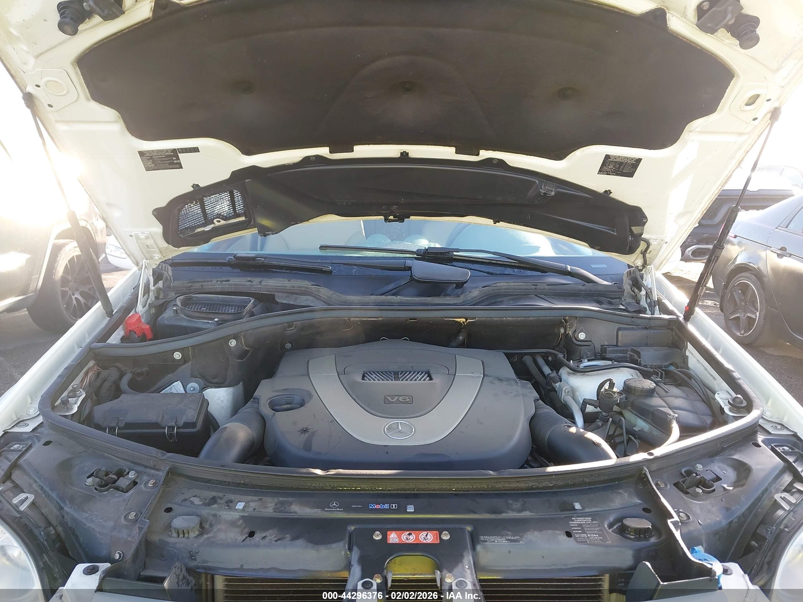 MERCEDES-BENZ ML image 10